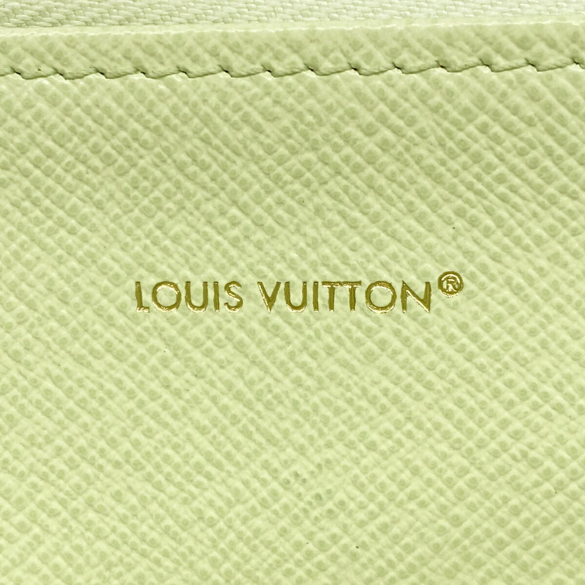 Louis Vuitton Green Long Wallet (Bi-Fold) (Pre-Owned)