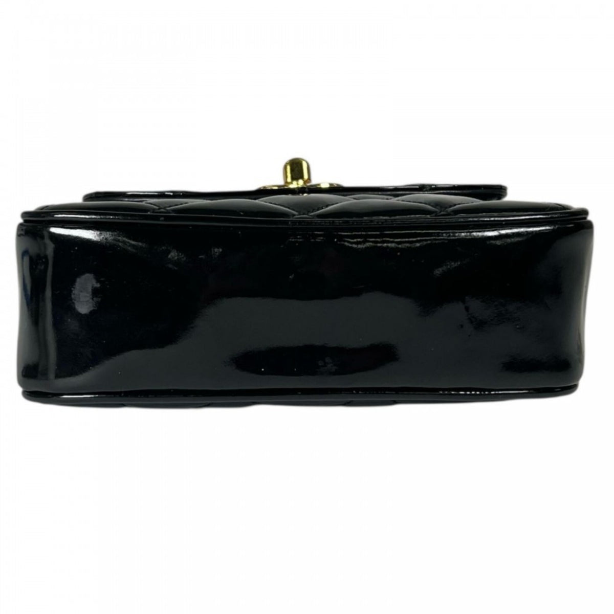 Chanel Matelasse Black Leather Shoulder Bag (Pre-Owned)