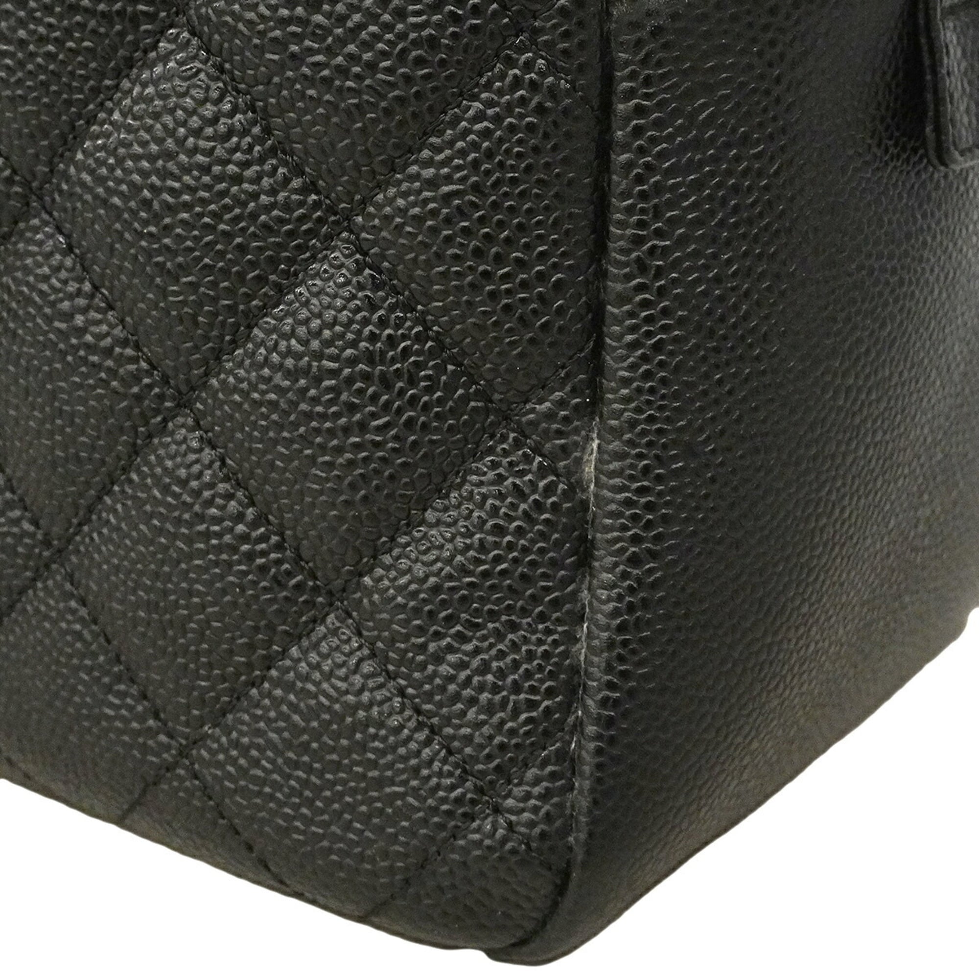Chanel Black Grained Calfskin Shoulder Bag (Pre-Owned)
