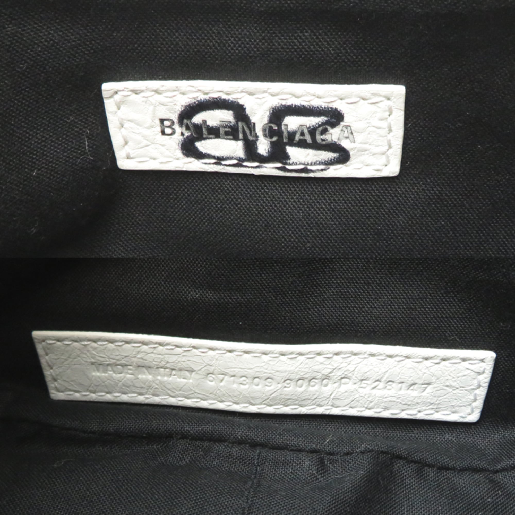 Balenciaga Black White Leather Shoulder Bag (Pre-Owned)