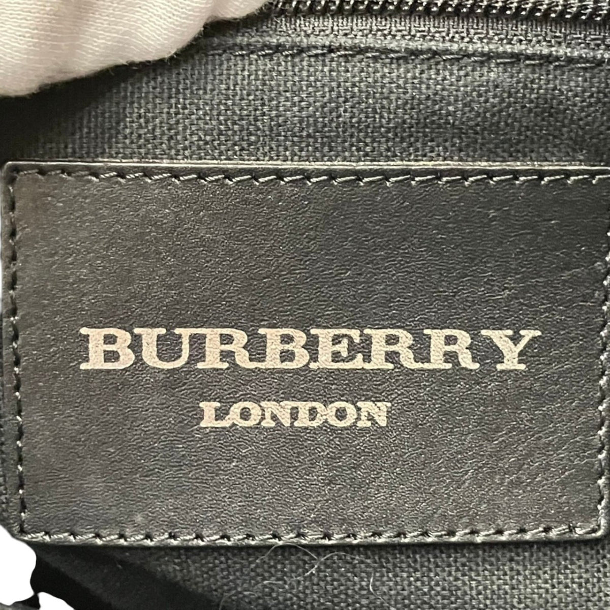 Burberry Navy Leather Tote Bag (Pre-Owned)