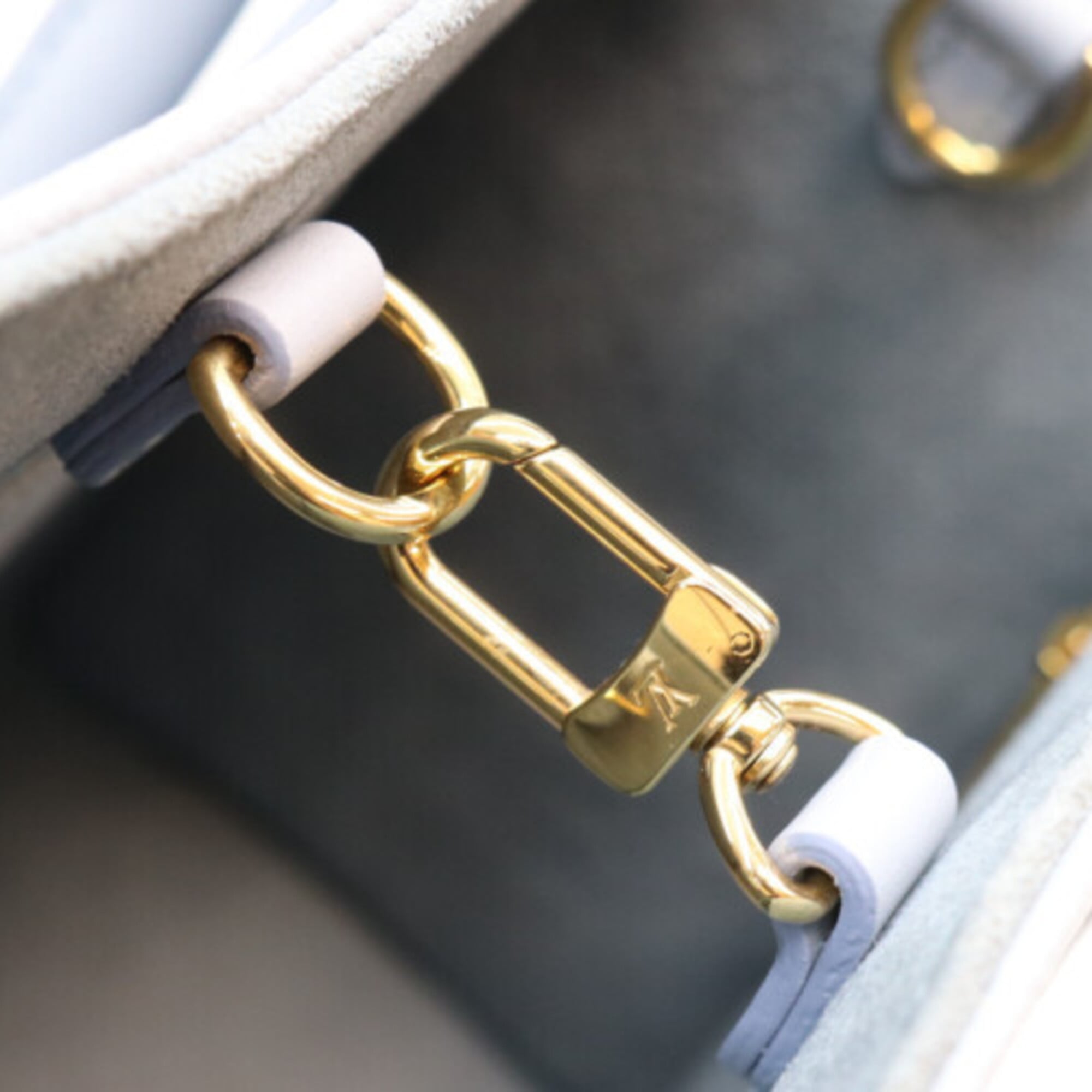 Louis Vuitton Blue Monogram Empreinte Shoulder Bag (Pre-Owned)