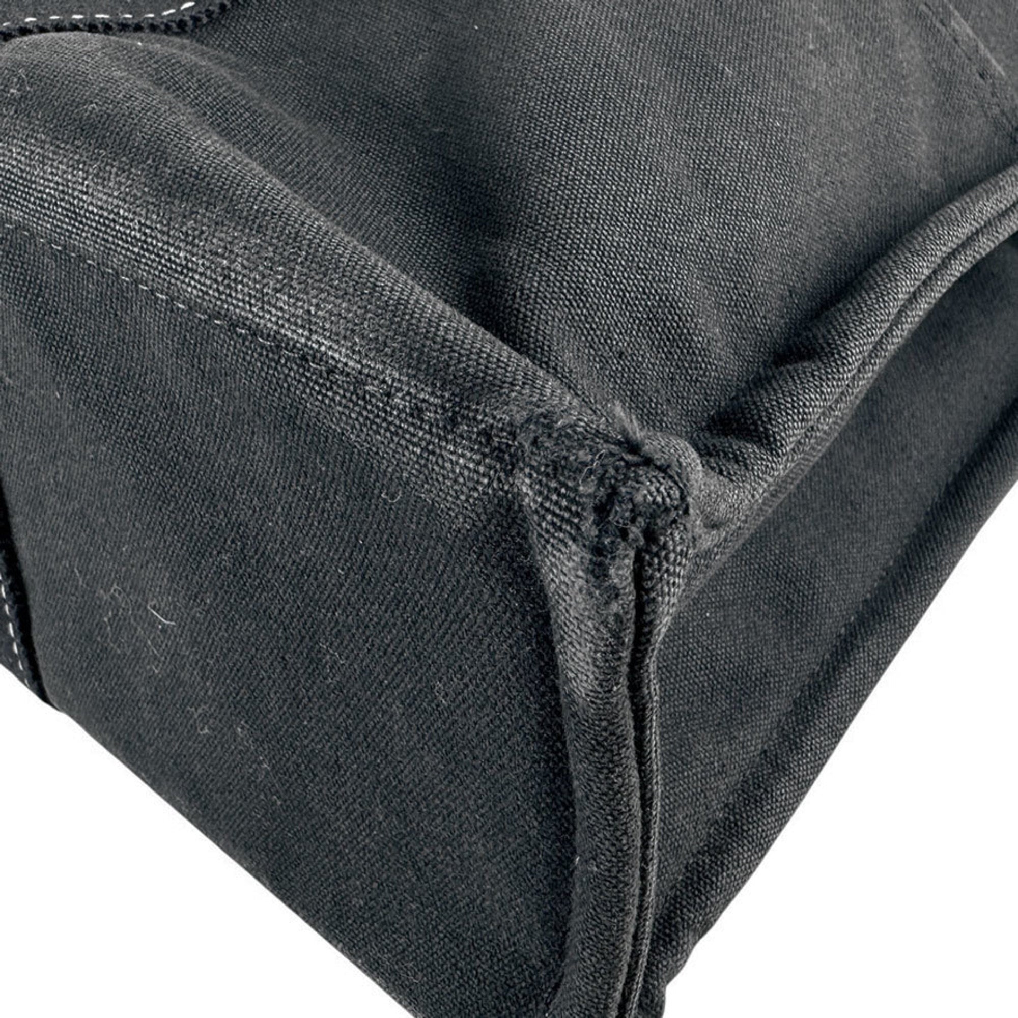 Hermes Black Canvas Handbag (Pre-Owned)