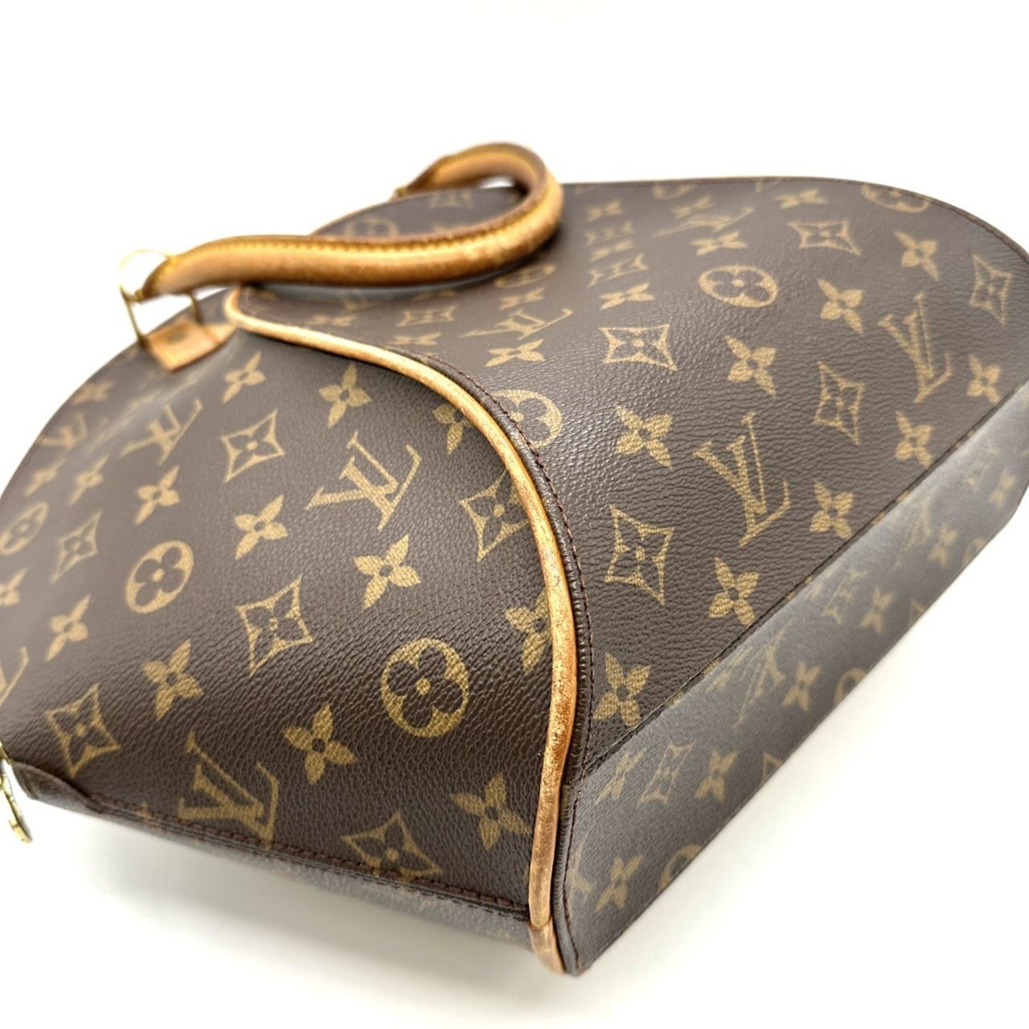 Louis Vuitton Brown Monogram Monogram Handbag (Pre-Owned)