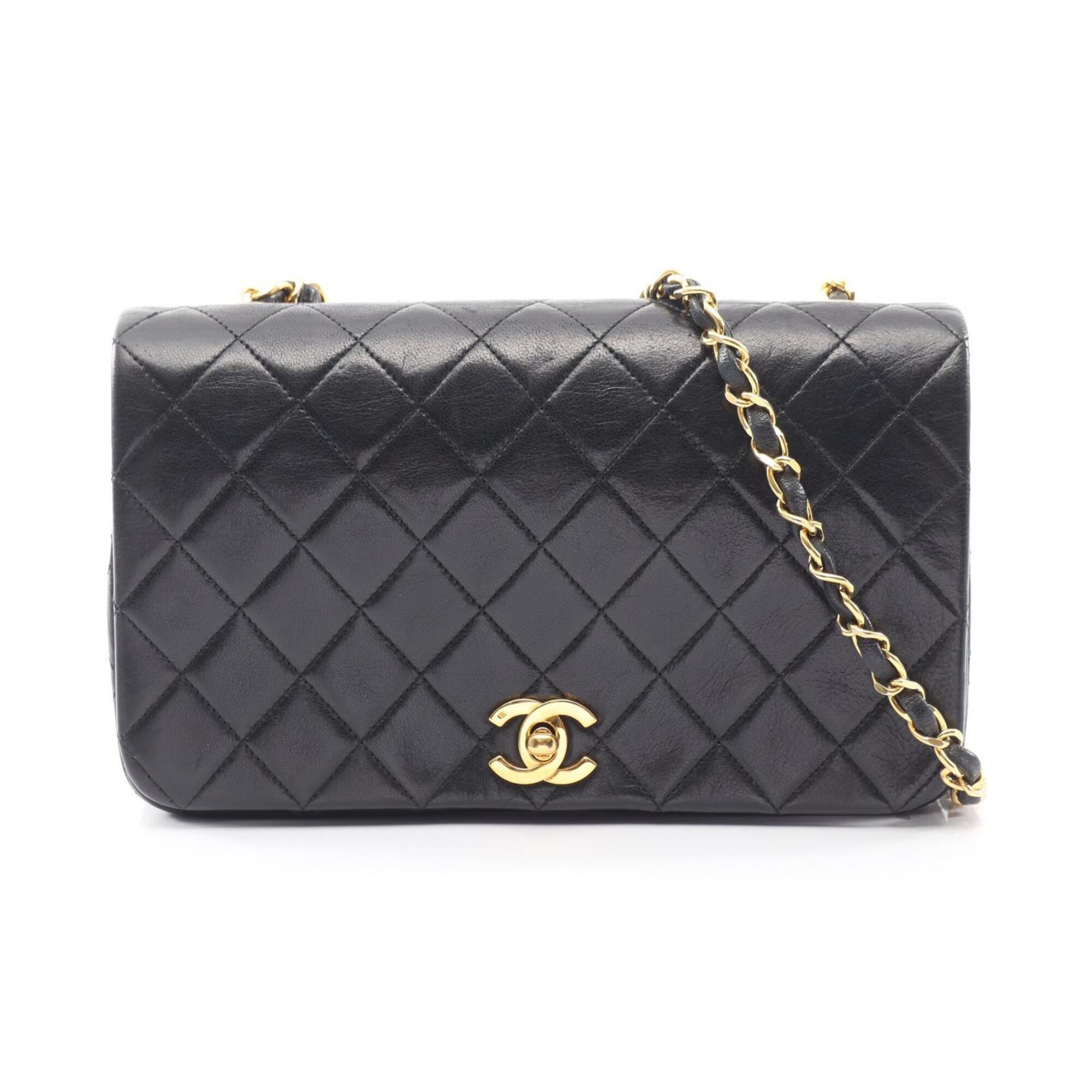Chanel Black Leather Handbag Shoulder Bag (Pre-Owned)