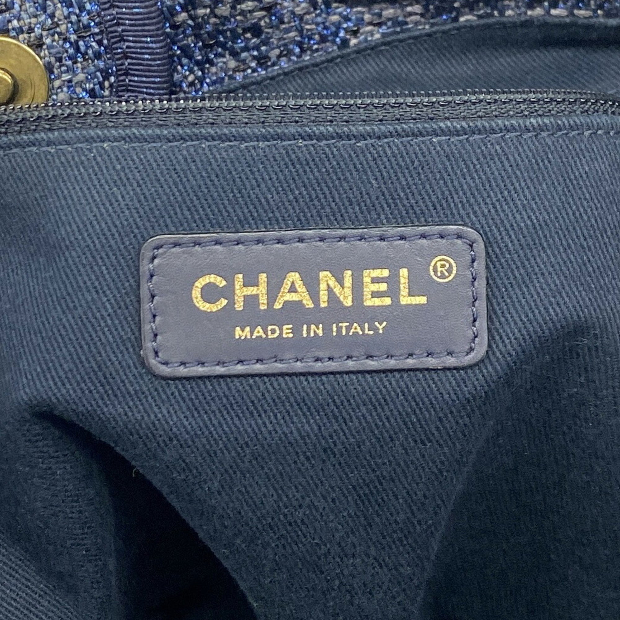 Chanel Blue Tweed Tote Bag (Pre-Owned)