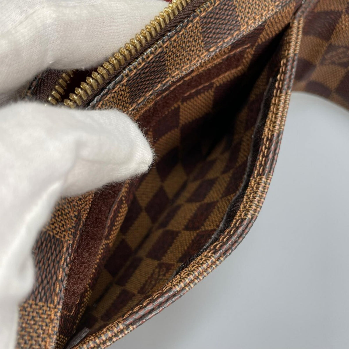 Louis Vuitton Damier Brown Damier Canvas Sling Bag (Pre-Owned)