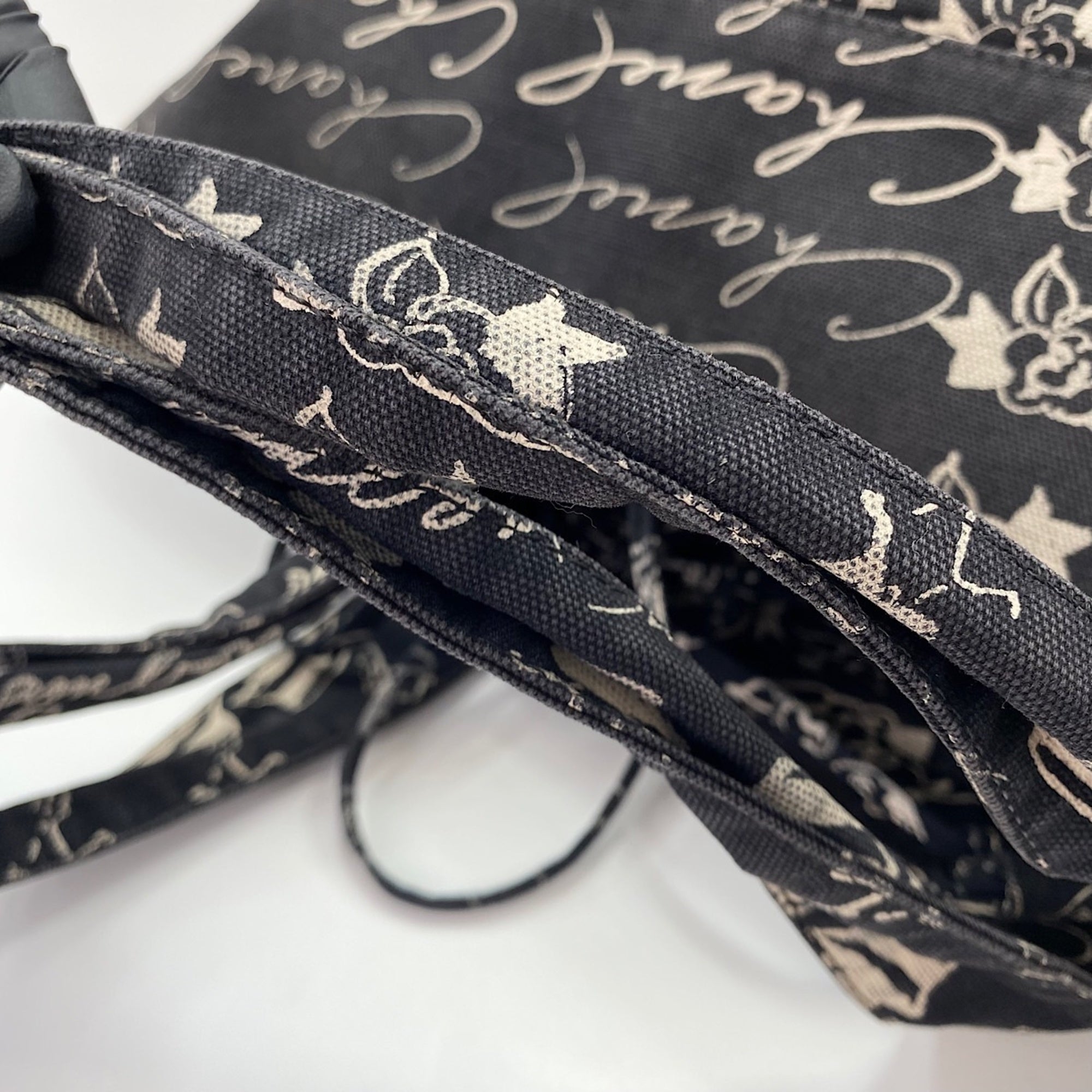 Chanel Black Tote Bag (Pre-Owned)