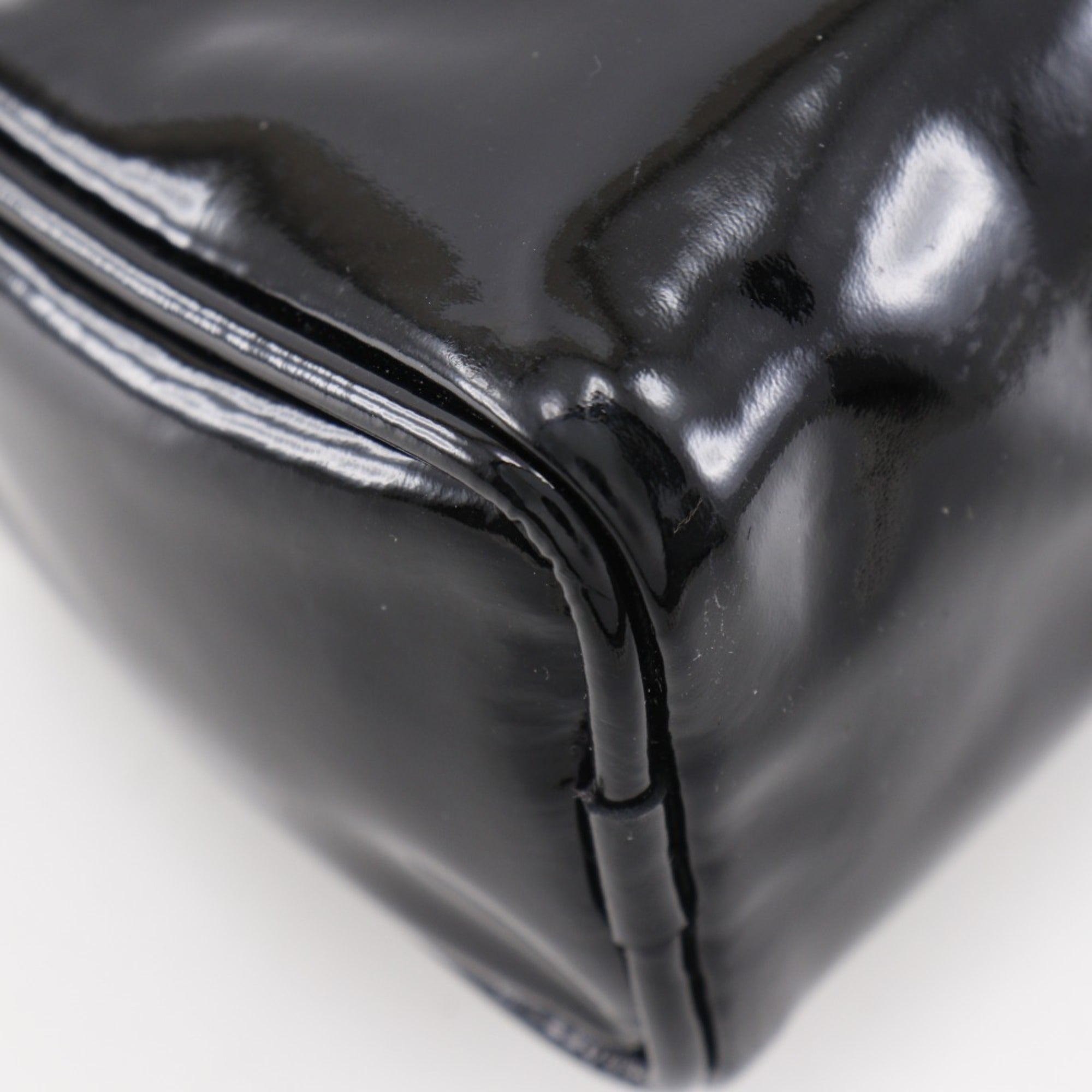 Chanel Black Leather Pouch (Pre-Owned)
