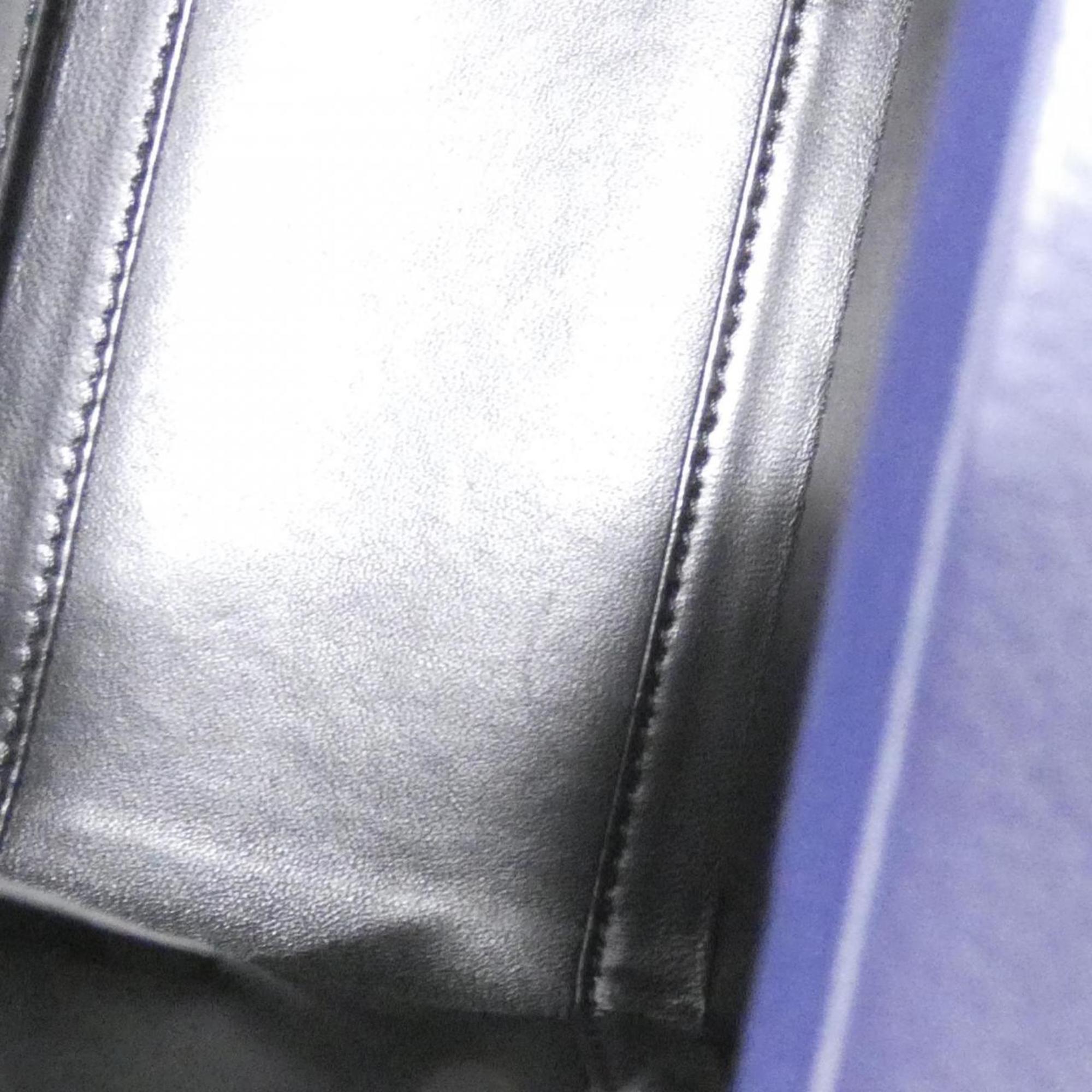 Loewe Blue Leather Handbag (Pre-Owned)