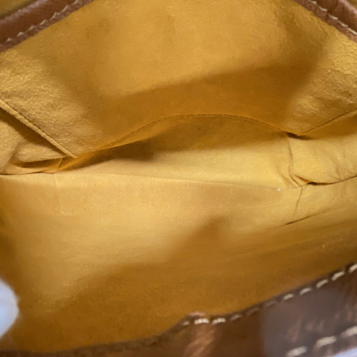 Louis Vuitton Brown Shoulder Bag (Pre-Owned)