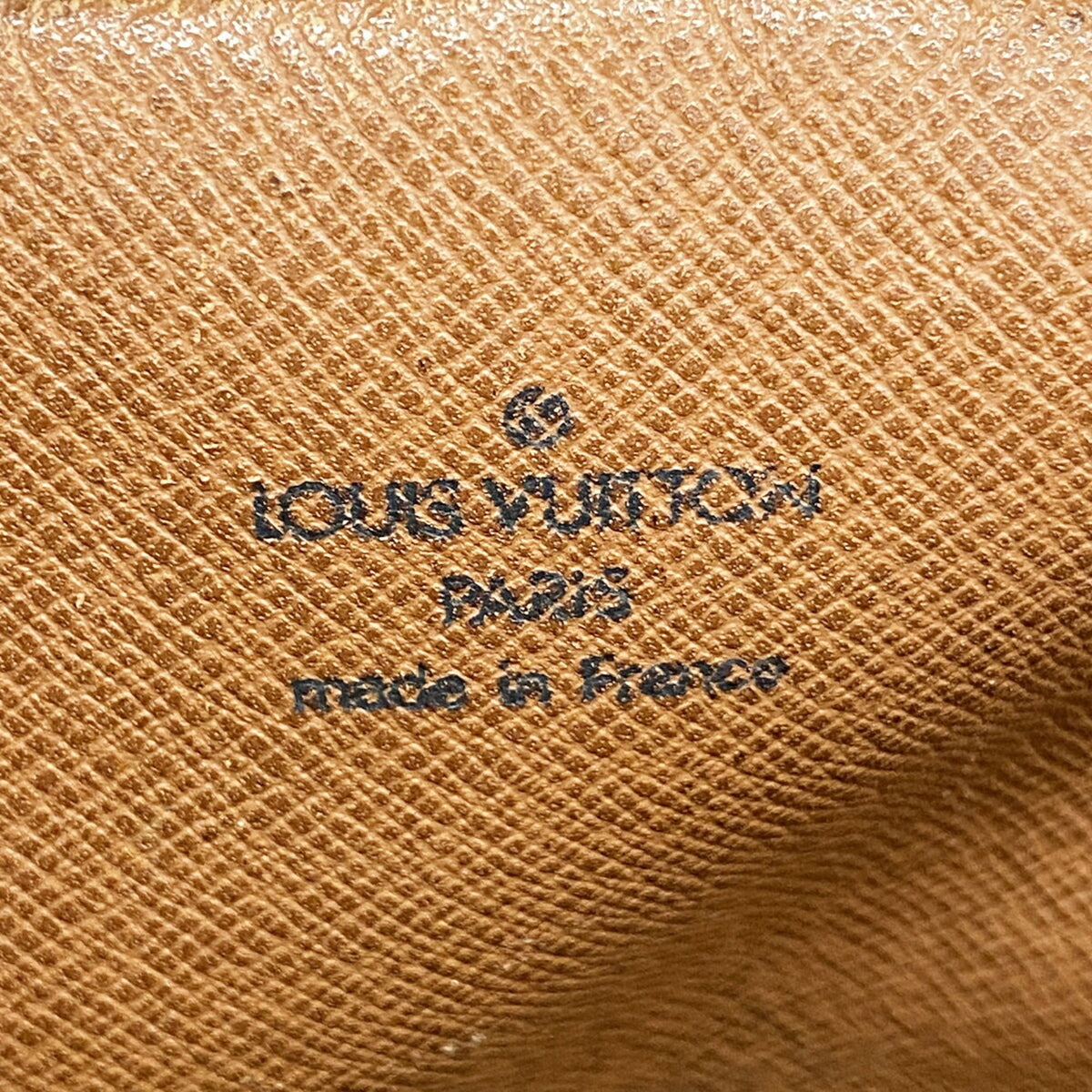 Louis Vuitton Brown Shoulder Bag (Pre-Owned)