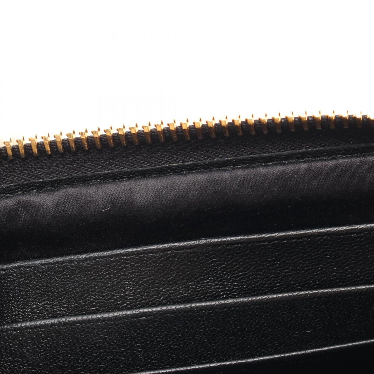 Miu Miu Black Leather Handbag Shoulder Bag (Pre-Owned)