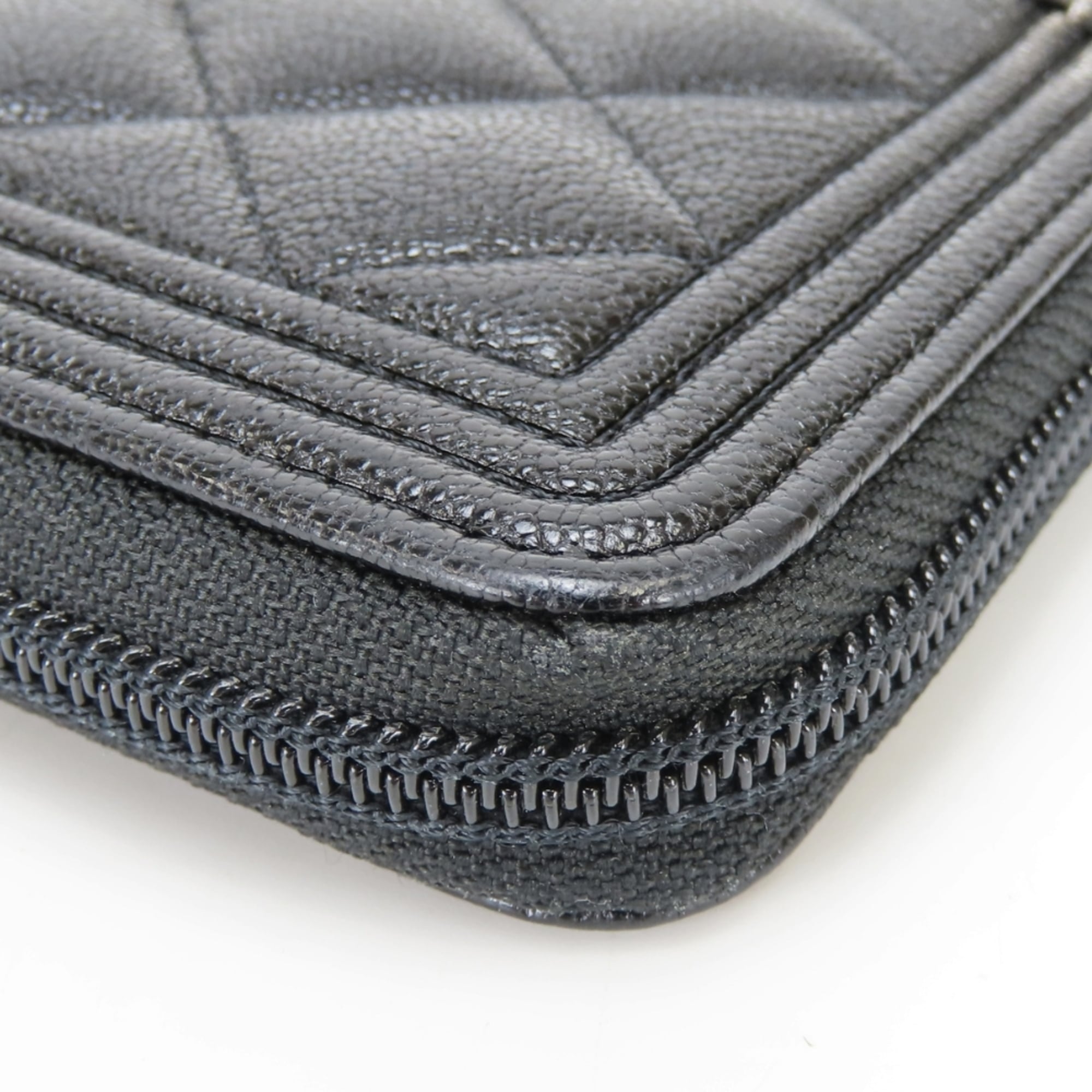 Chanel Boy Chanel Black Grained Calfskin Long Wallet (Bi-Fold) (Pre-Owned)