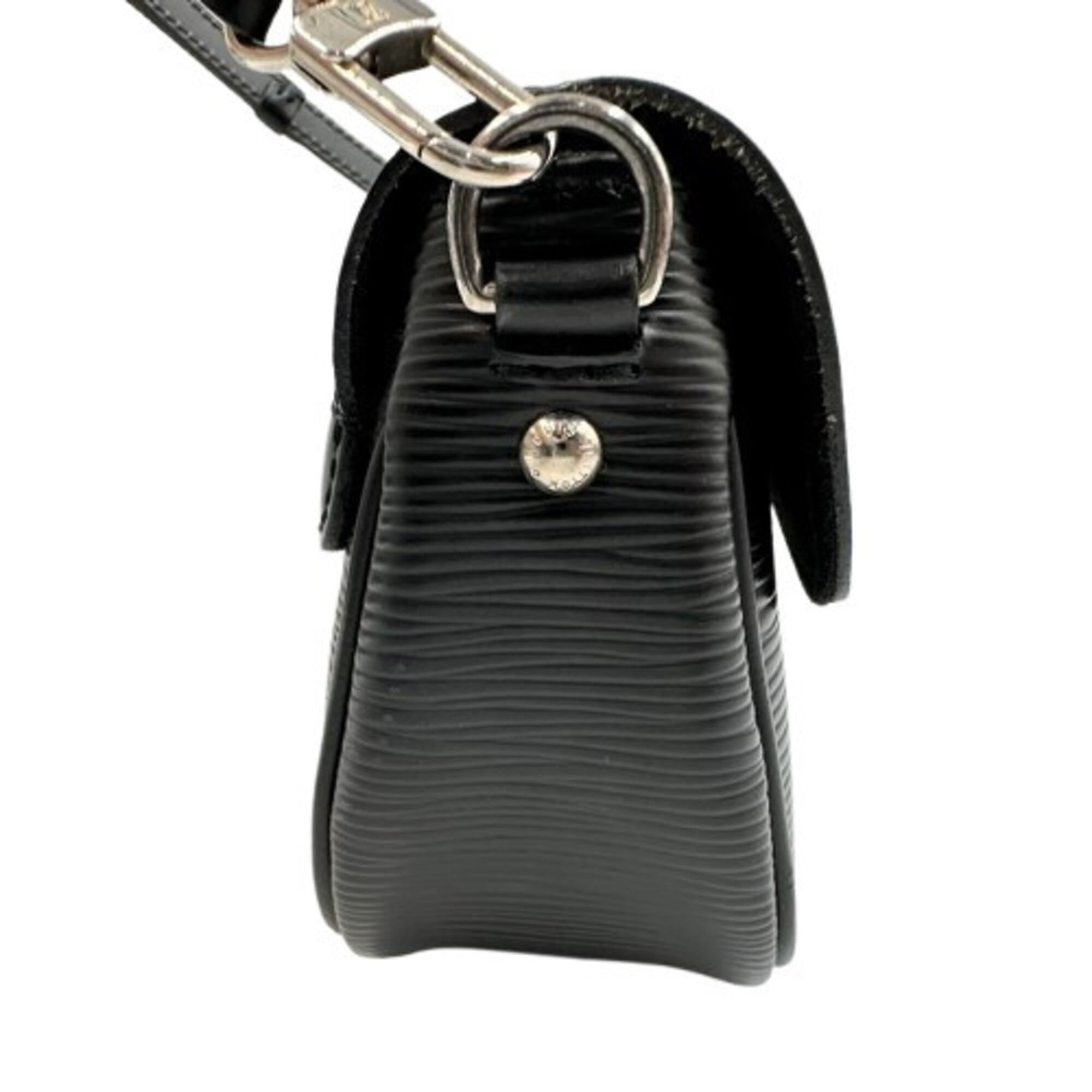 Louis Vuitton Epi Noir Epi Leather Pochette (Pre-Owned)