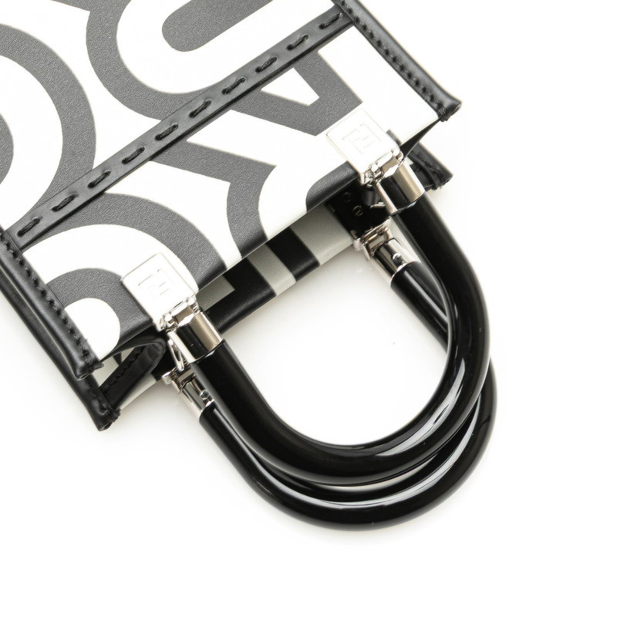 Fendi Black White Leather Handbag Shoulder Bag (Pre-Owned)