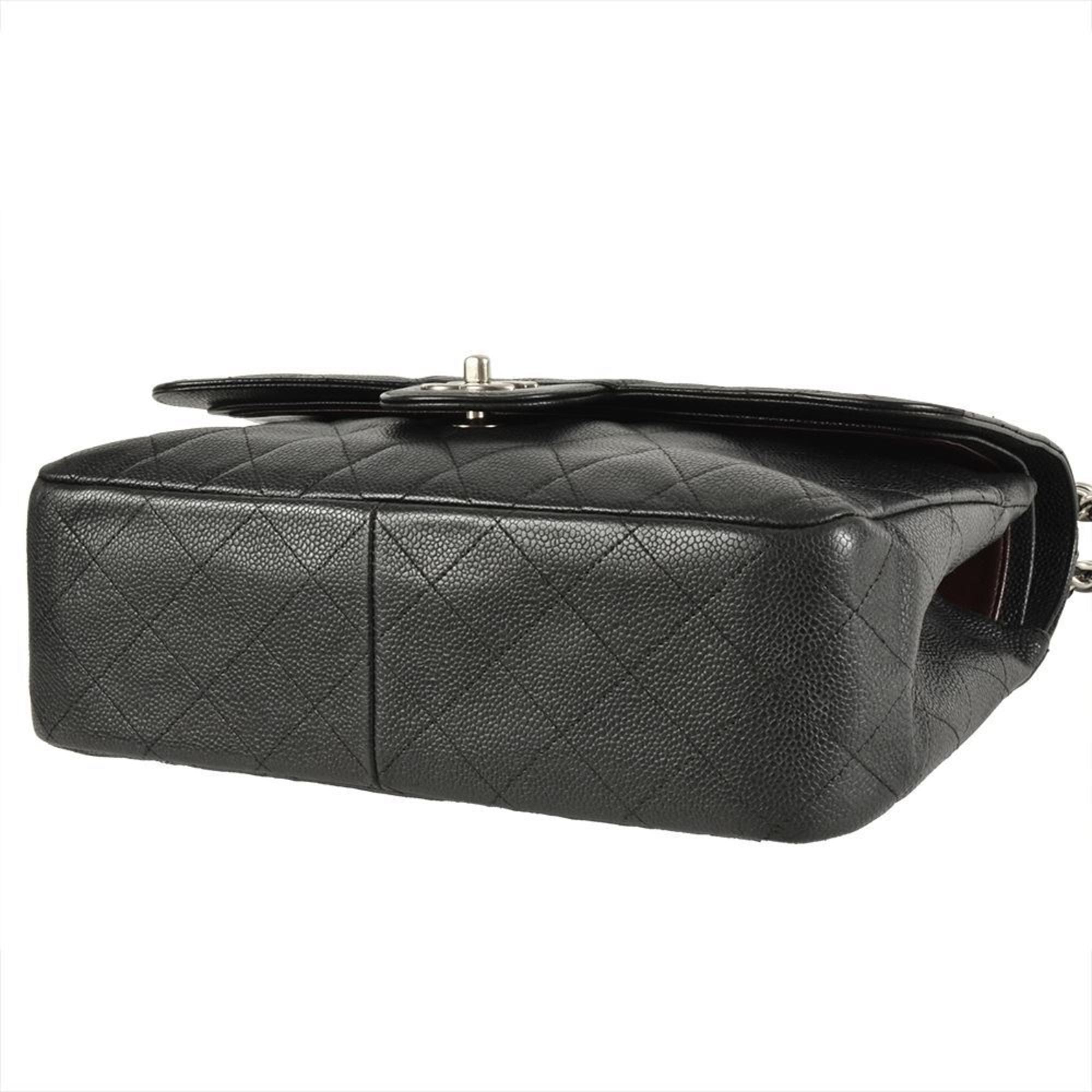 Chanel Black Grained Calfskin Shoulder Bag (Pre-Owned)