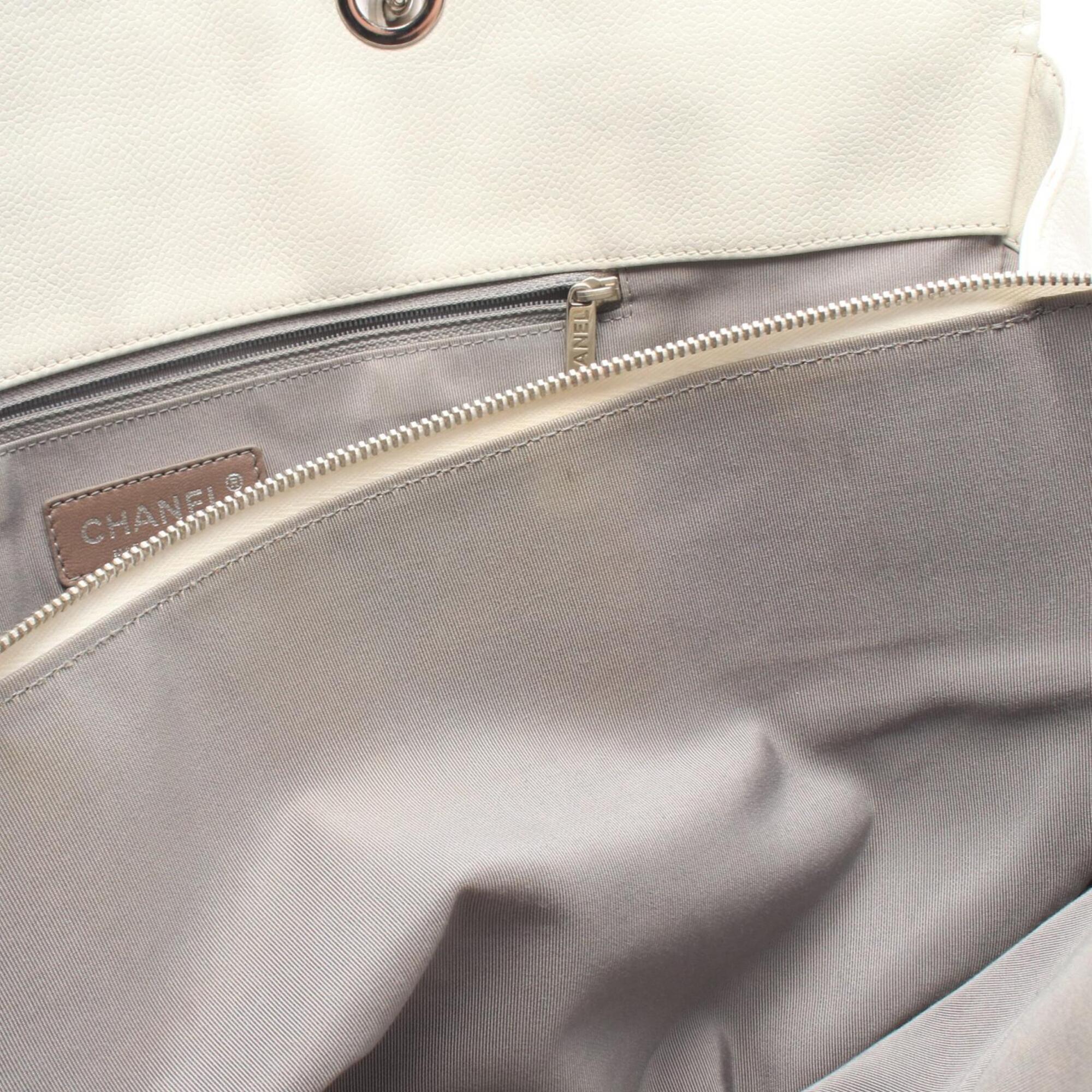 Chanel White Grained Calfskin Handbag Tote Bag (Pre-Owned)