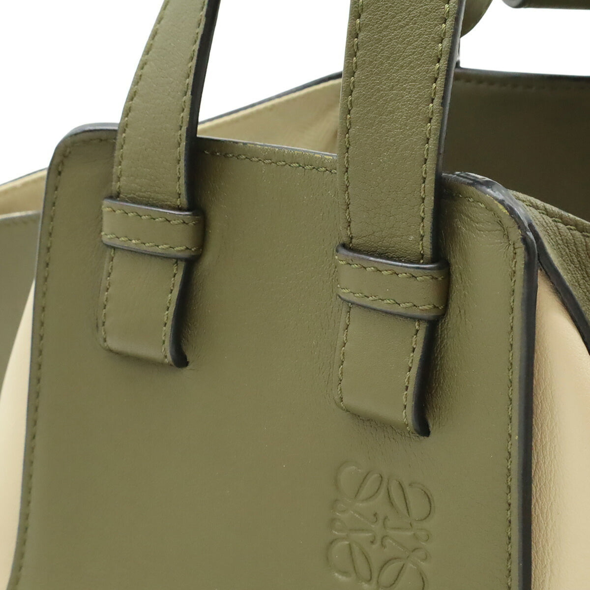 Loewe Beige Khaki White Leather Handbag Shoulder Bag (Pre-Owned)