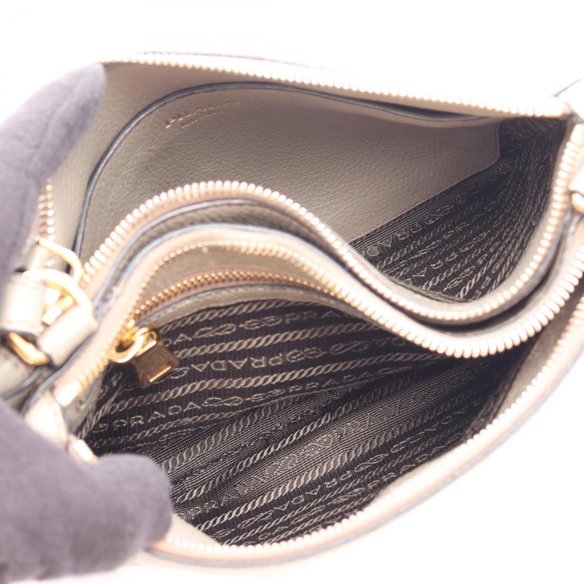 Prada Beige Leather Handbag Shoulder Bag (Pre-Owned)