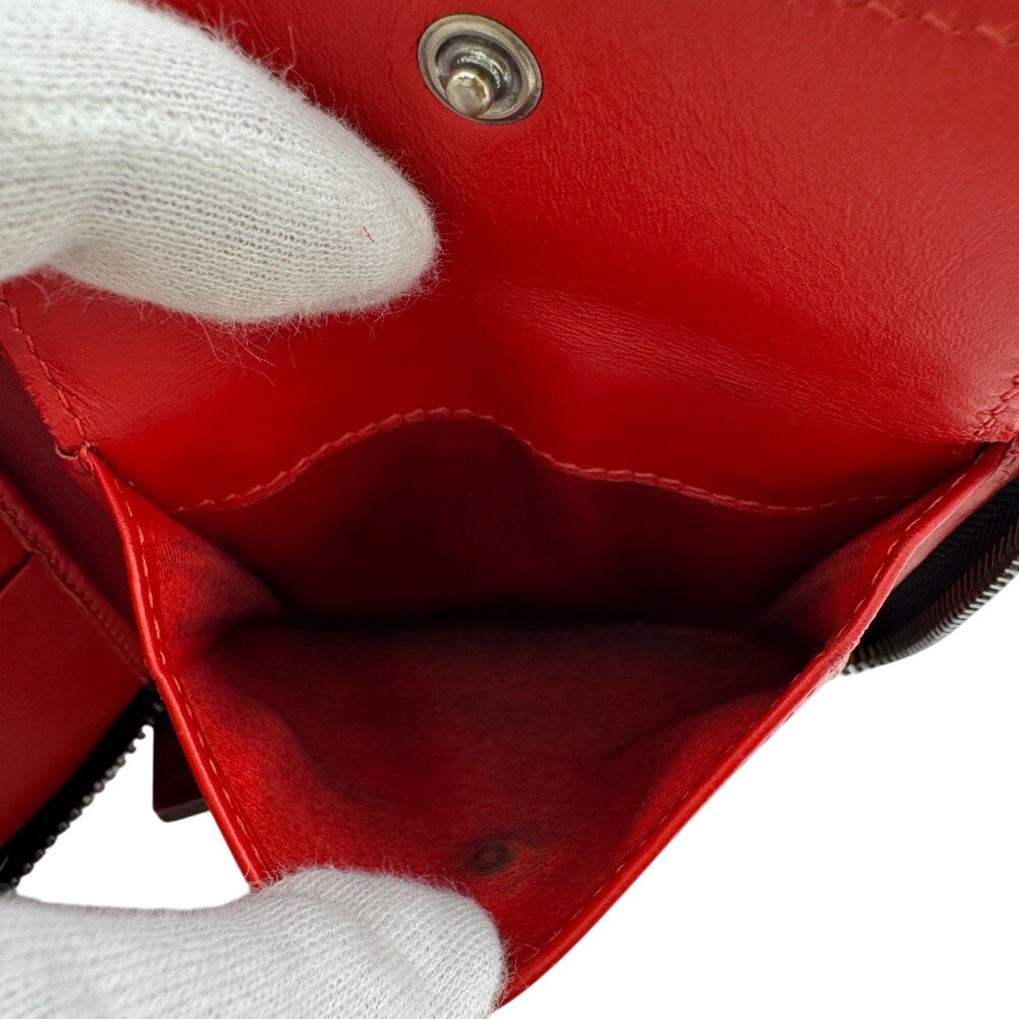 Christian Louboutin Black Leather Wallet (Bi-Fold) (Pre-Owned)