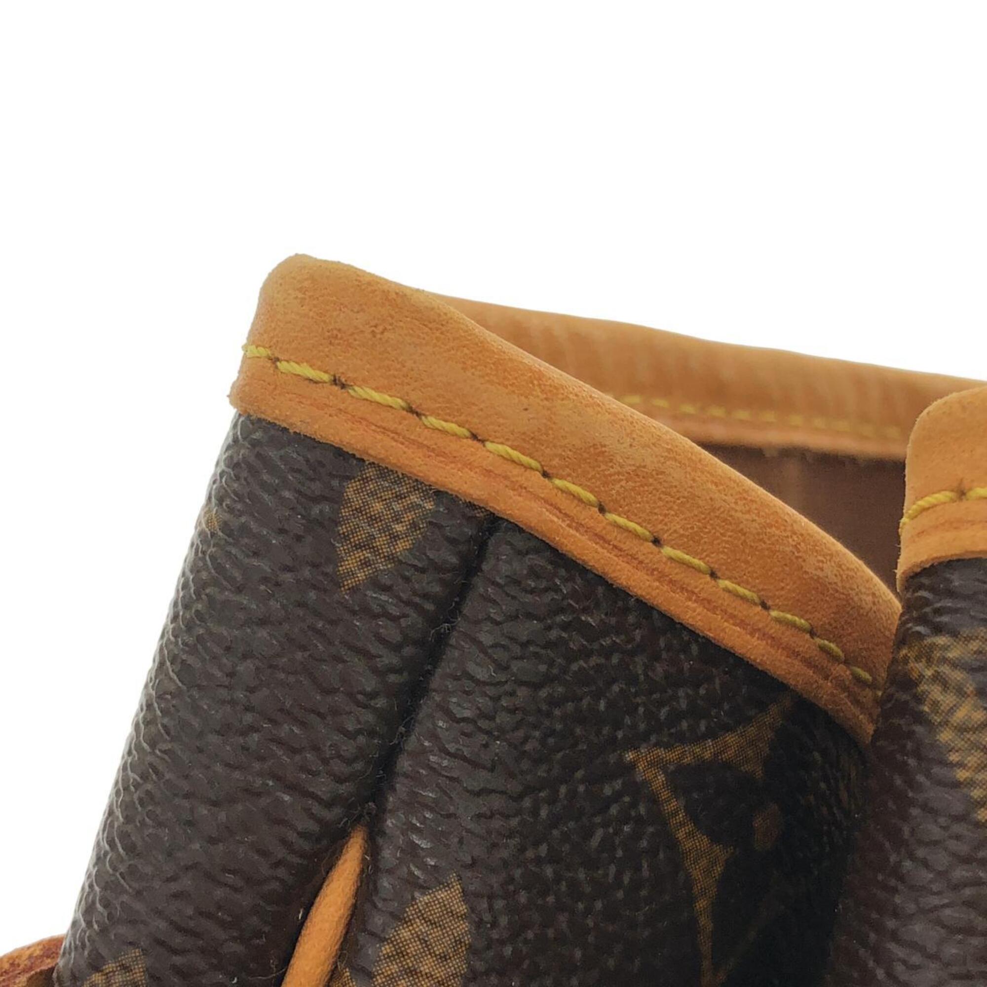 Louis Vuitton Marron Coated Canvas Shoulder Bag (Pre-Owned)