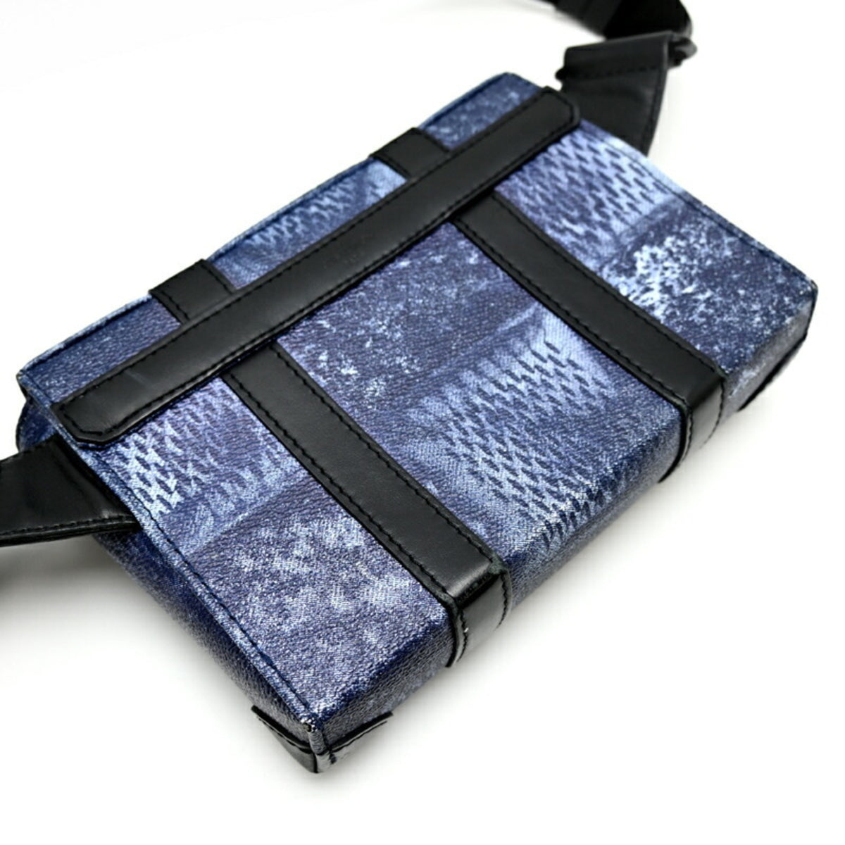 Louis Vuitton Damier Blue Damier Canvas Galle Pvc Fanny Pack (Pre-Owned)