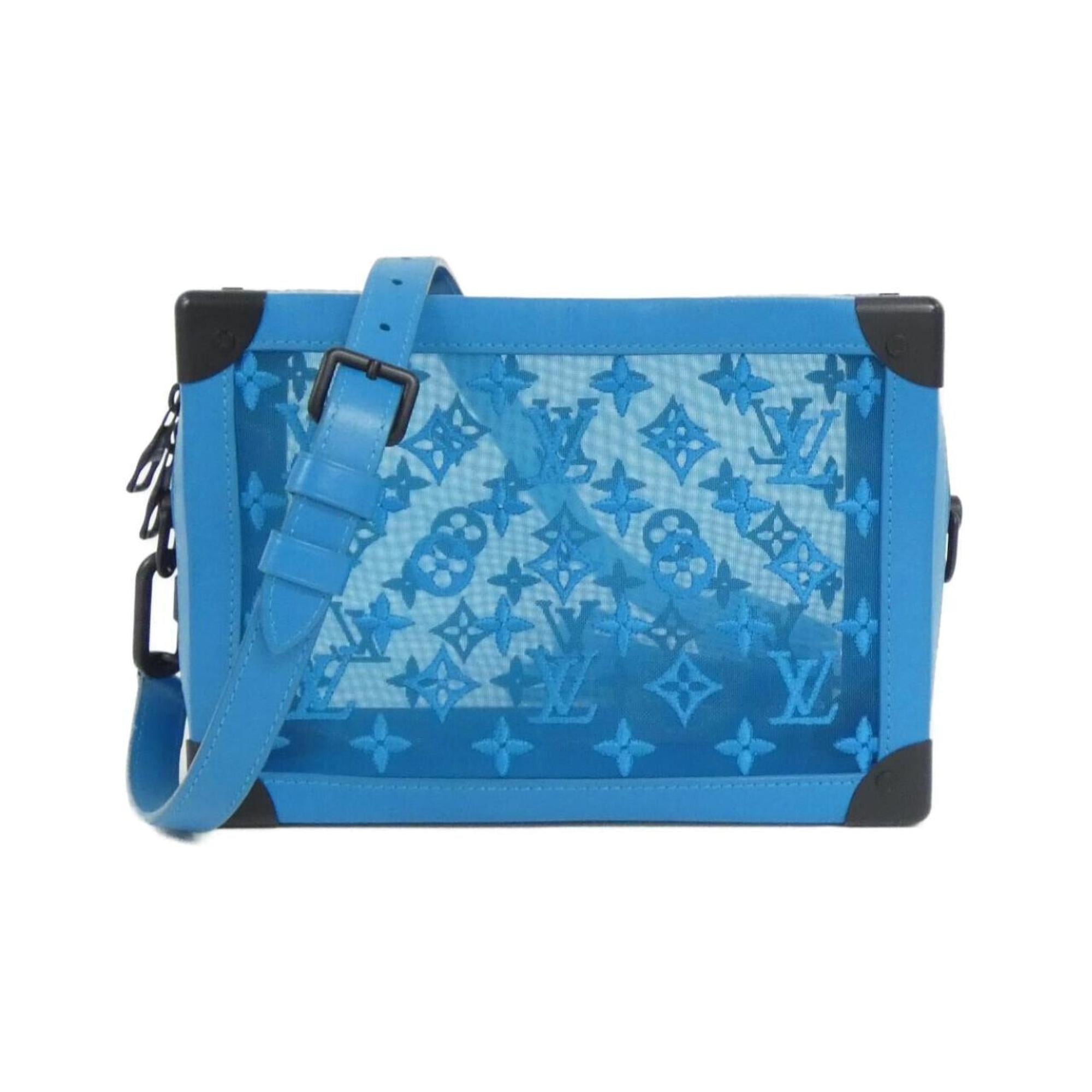 Louis Vuitton Turquoise Leather Nylon Shoulder Bag (Pre-Owned)