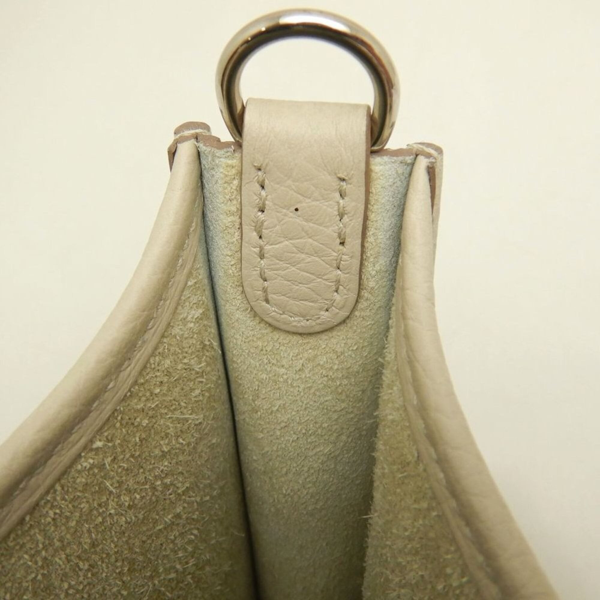 Hermes Silver Taurillon Clemence Leather Shoulder Bag (Pre-Owned)