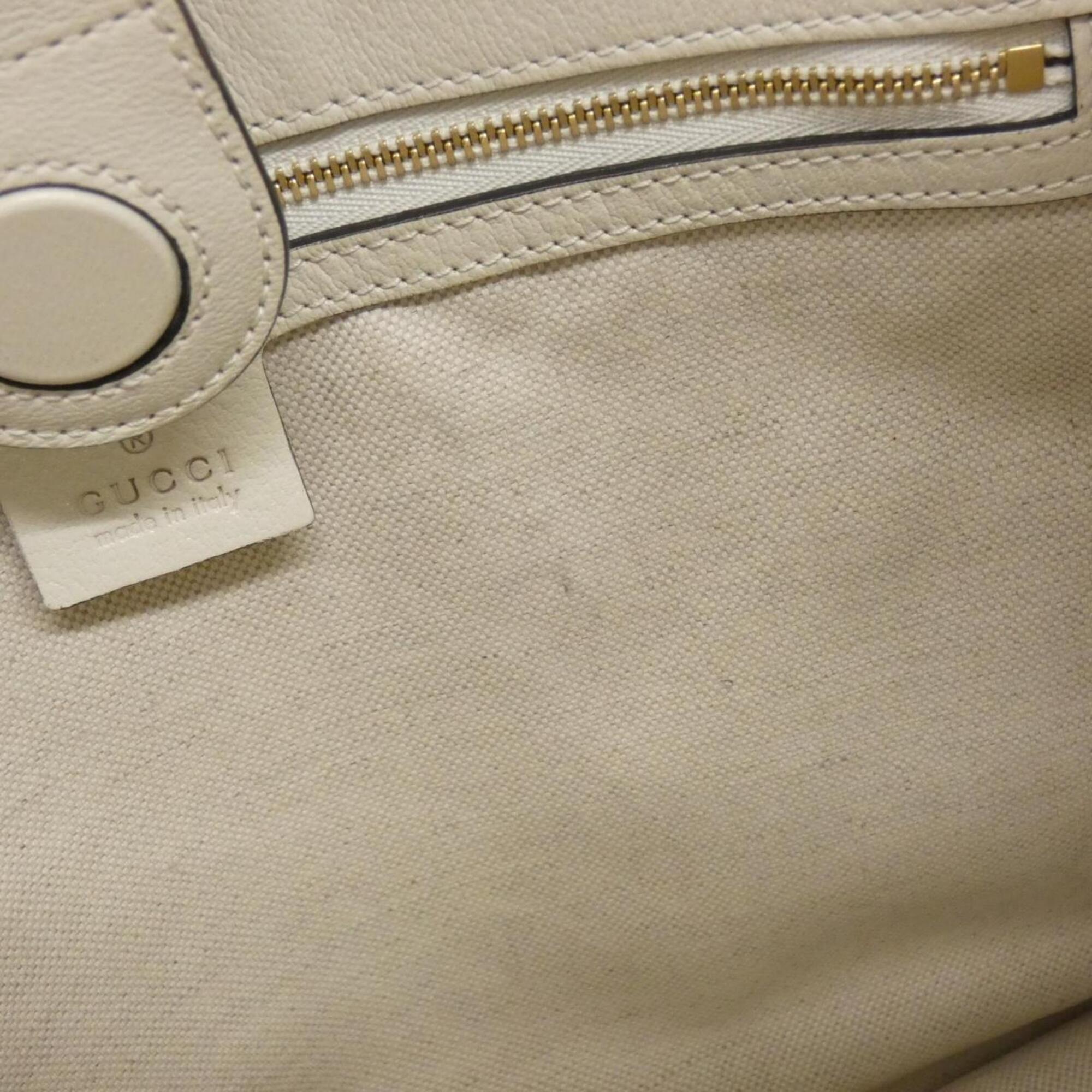 Gucci Beige White Gg Canvas Leather Handbag (Pre-Owned)