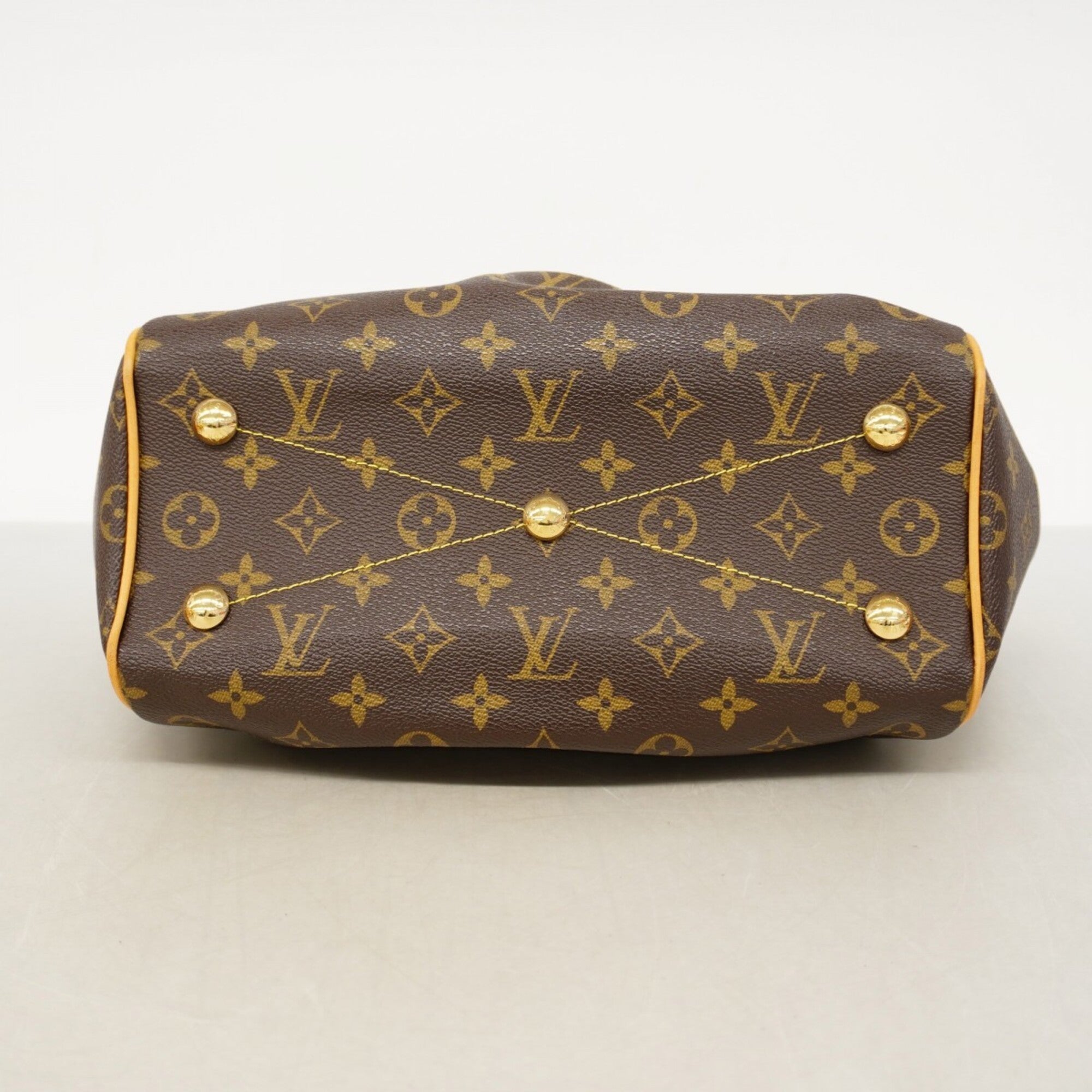 Louis Vuitton Brown Handbag (Pre-Owned)