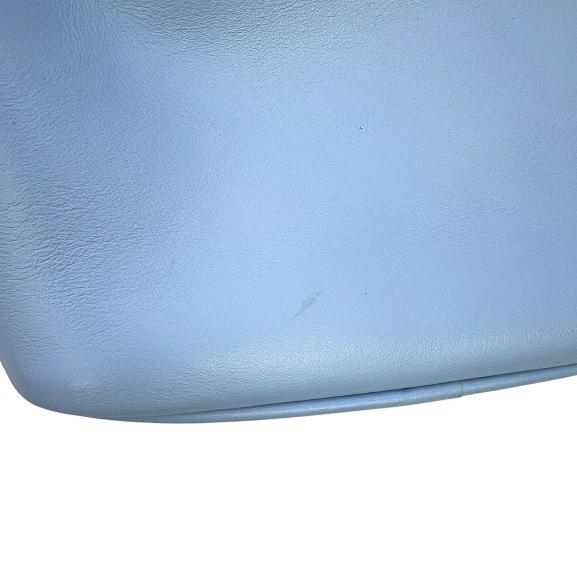 Salvatore Ferragamo Ivory Sky Blue Leather Handbag (Pre-Owned)