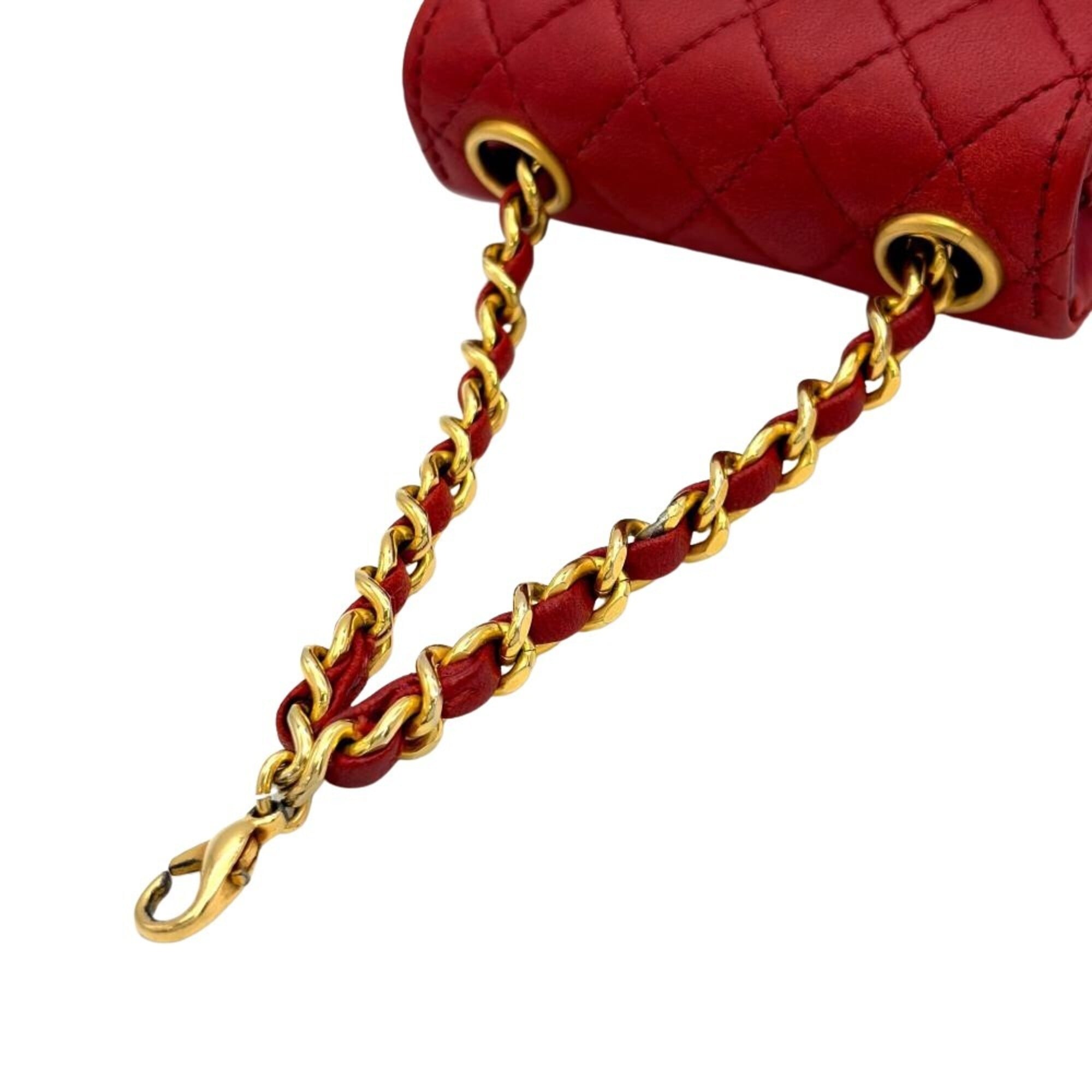 Chanel Matelasse Red Color Leather Handbag (Pre-Owned)