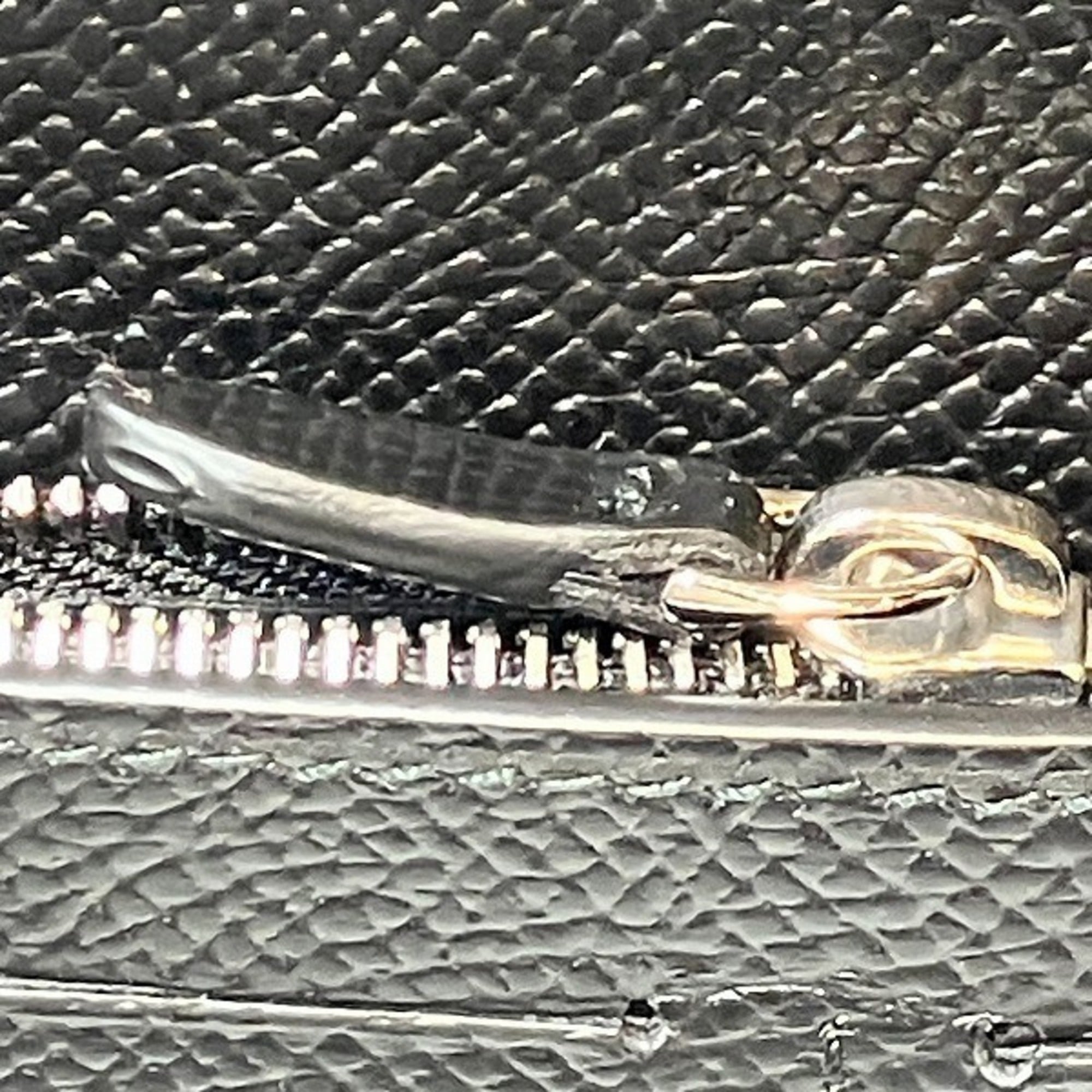 Dunhill Black Long Wallet (Bi-Fold) (Pre-Owned)