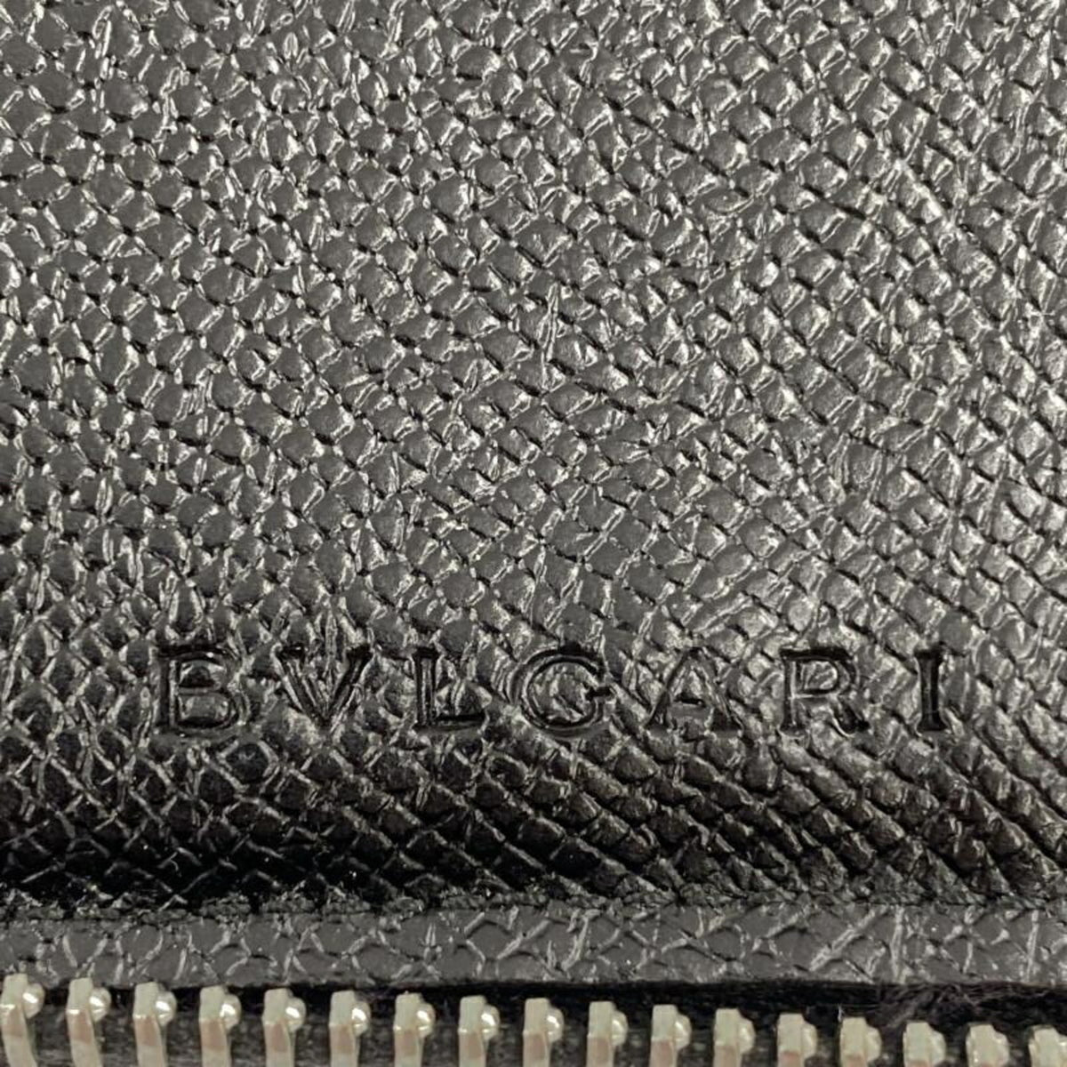 Bvlgari Black Leather Long Wallet (Bi-Fold) (Pre-Owned)