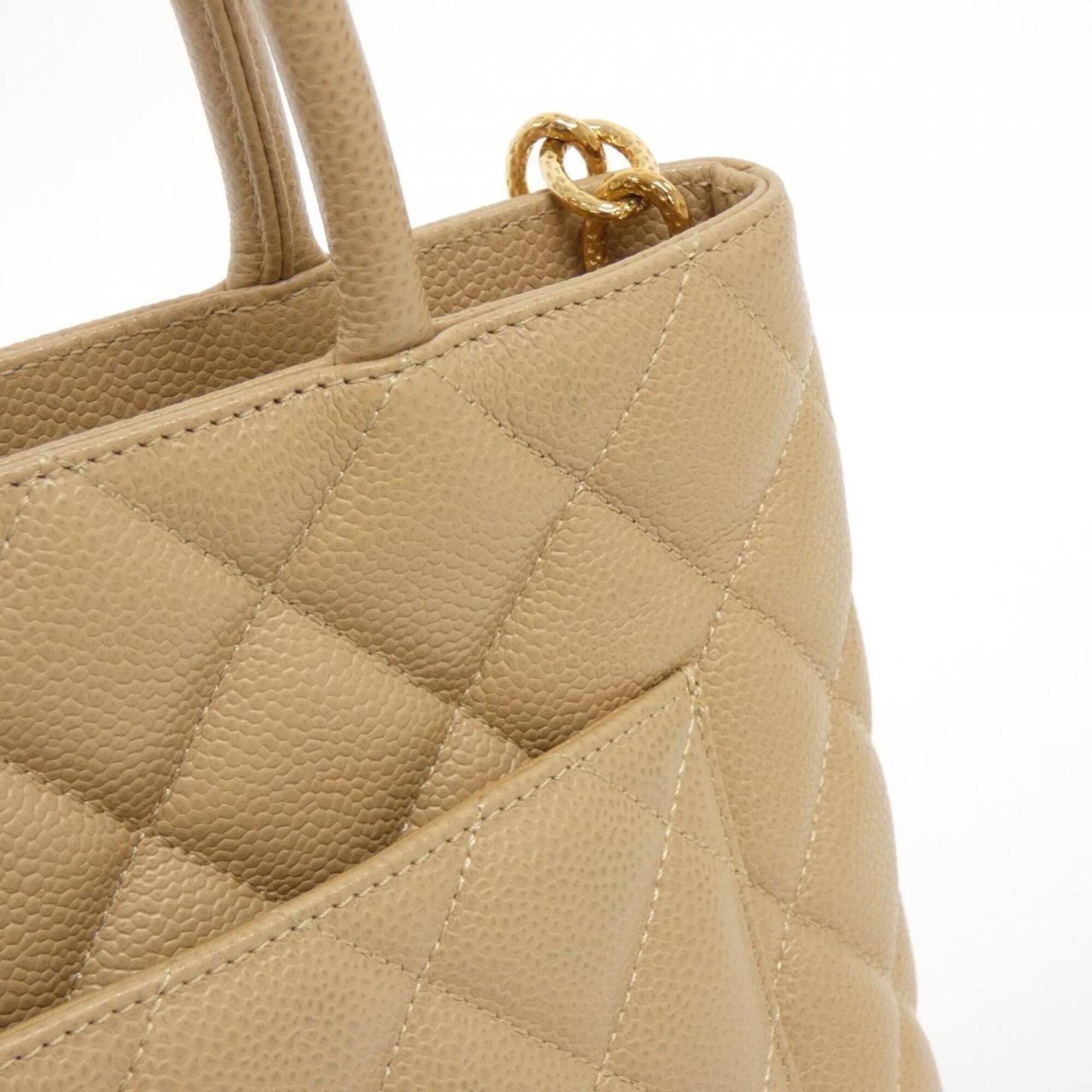 Chanel Beige Grained Calfskin Handbag (Pre-Owned)