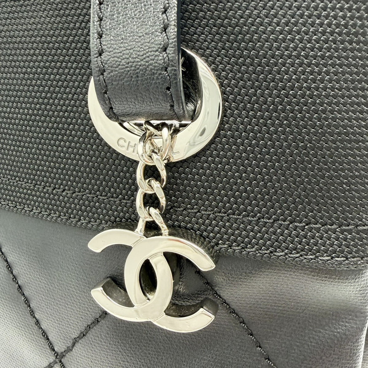 Chanel Black Coated Canvas Leather Tote Bag (Pre-Owned)