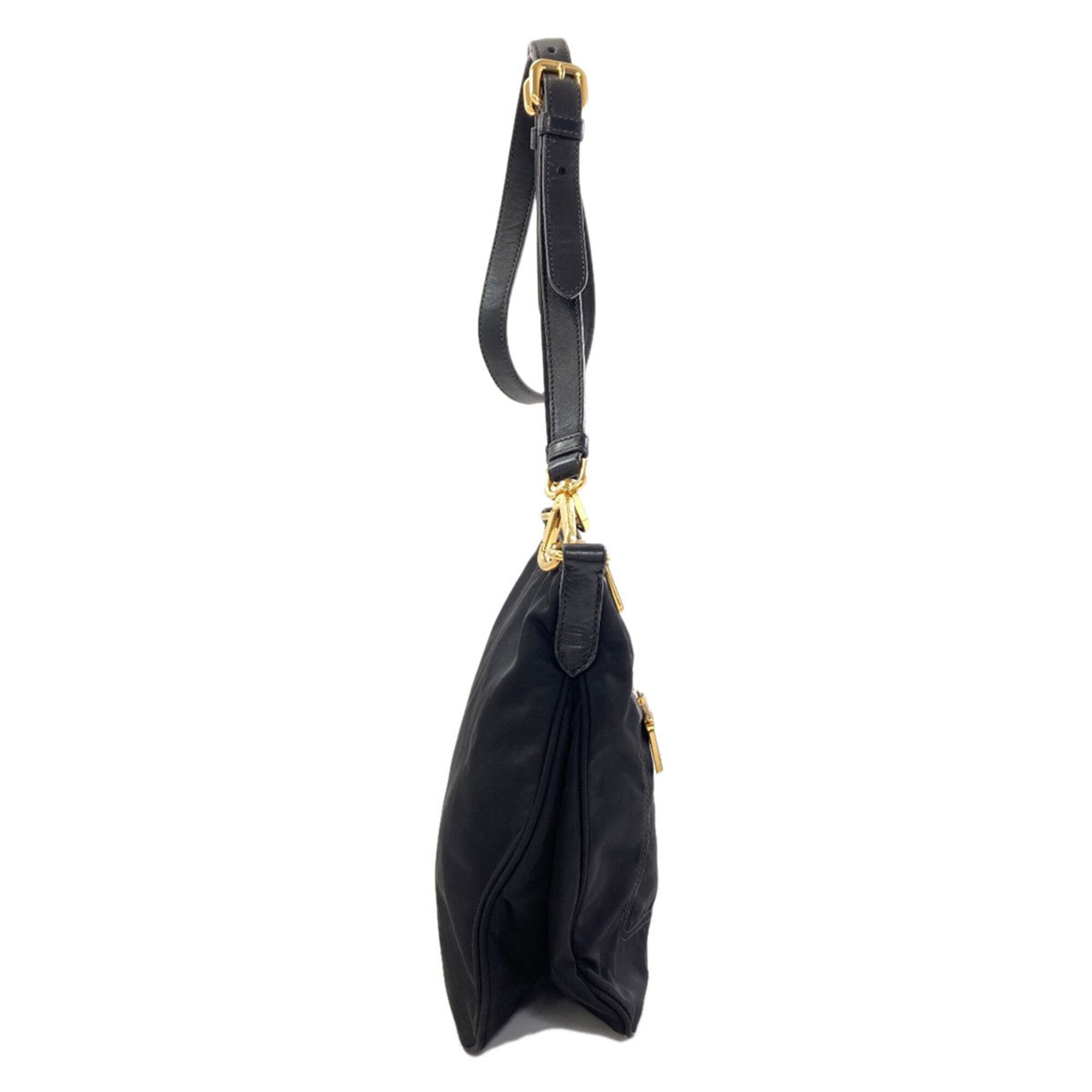 Prada Black Nylon Shoulder Bag (Pre-Owned)