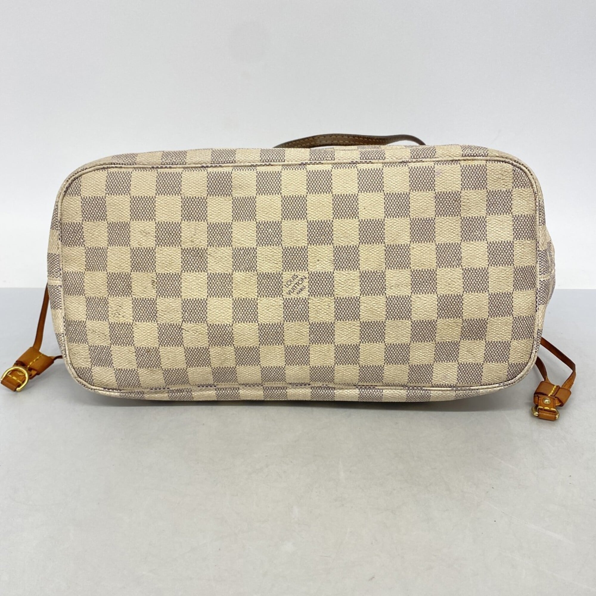 Louis Vuitton White Tote Bag (Pre-Owned)