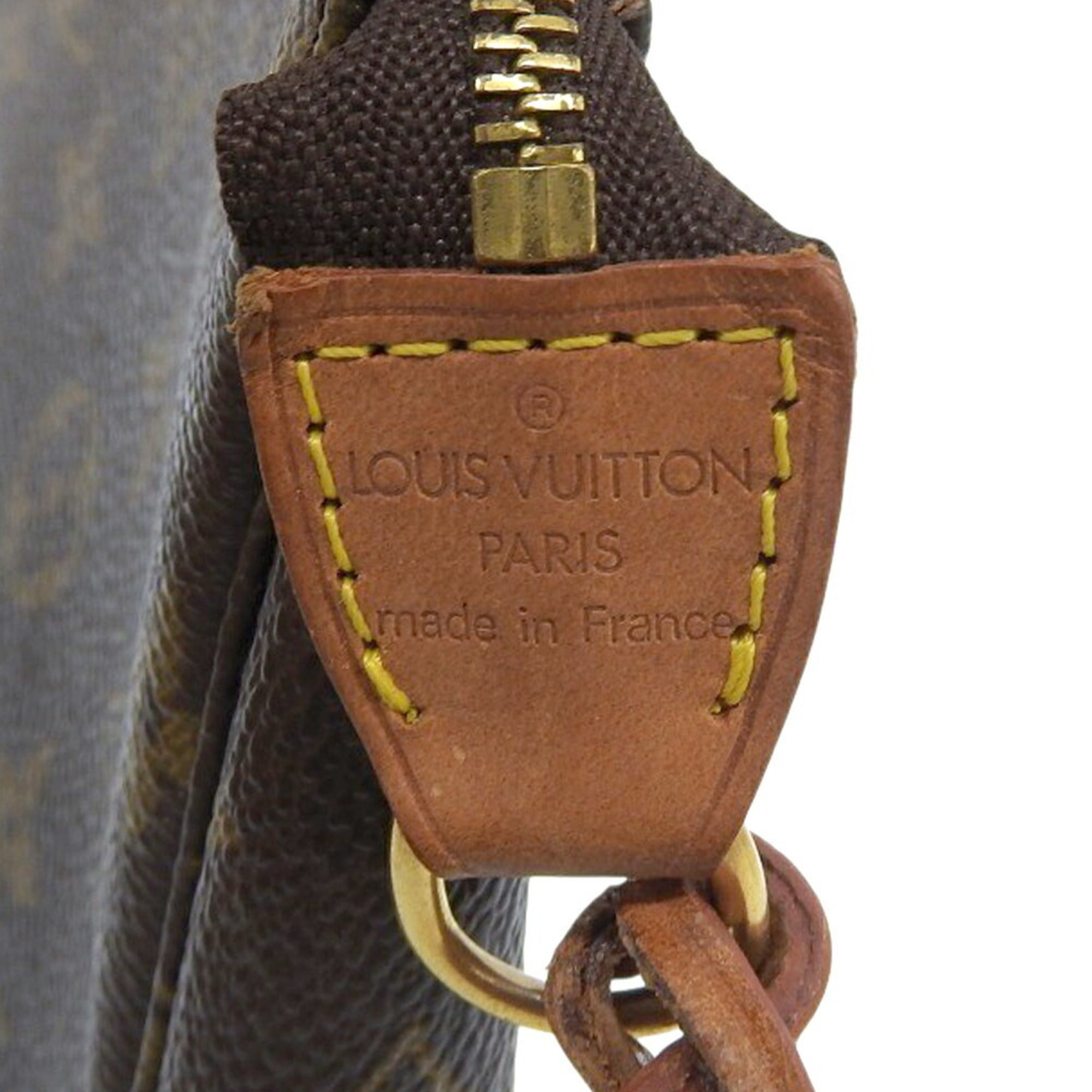Louis Vuitton Monogram Monogram Pvc Leather Pochette Pouch (Pre-Owned)