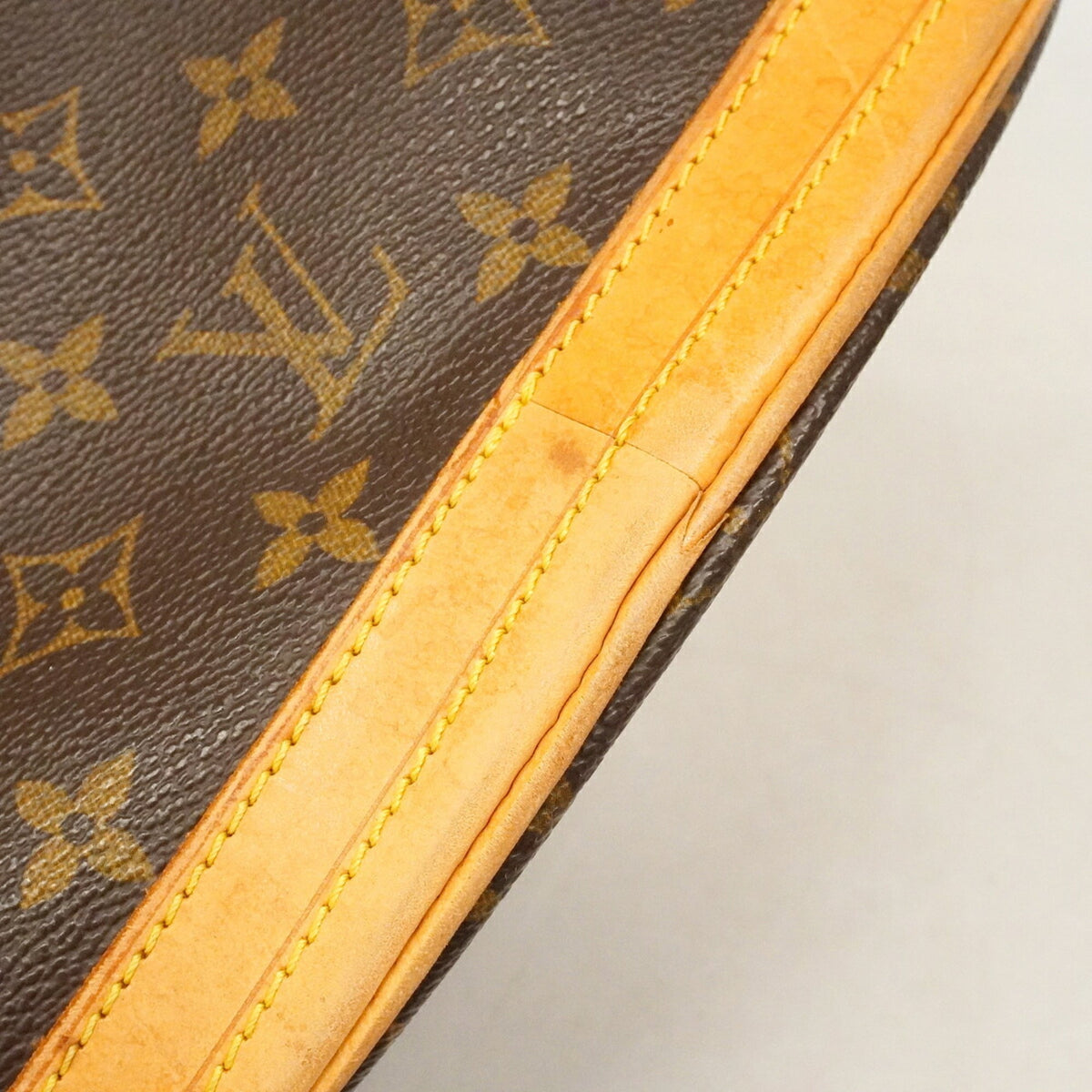 Louis Vuitton Brown Tote Bag (Pre-Owned)