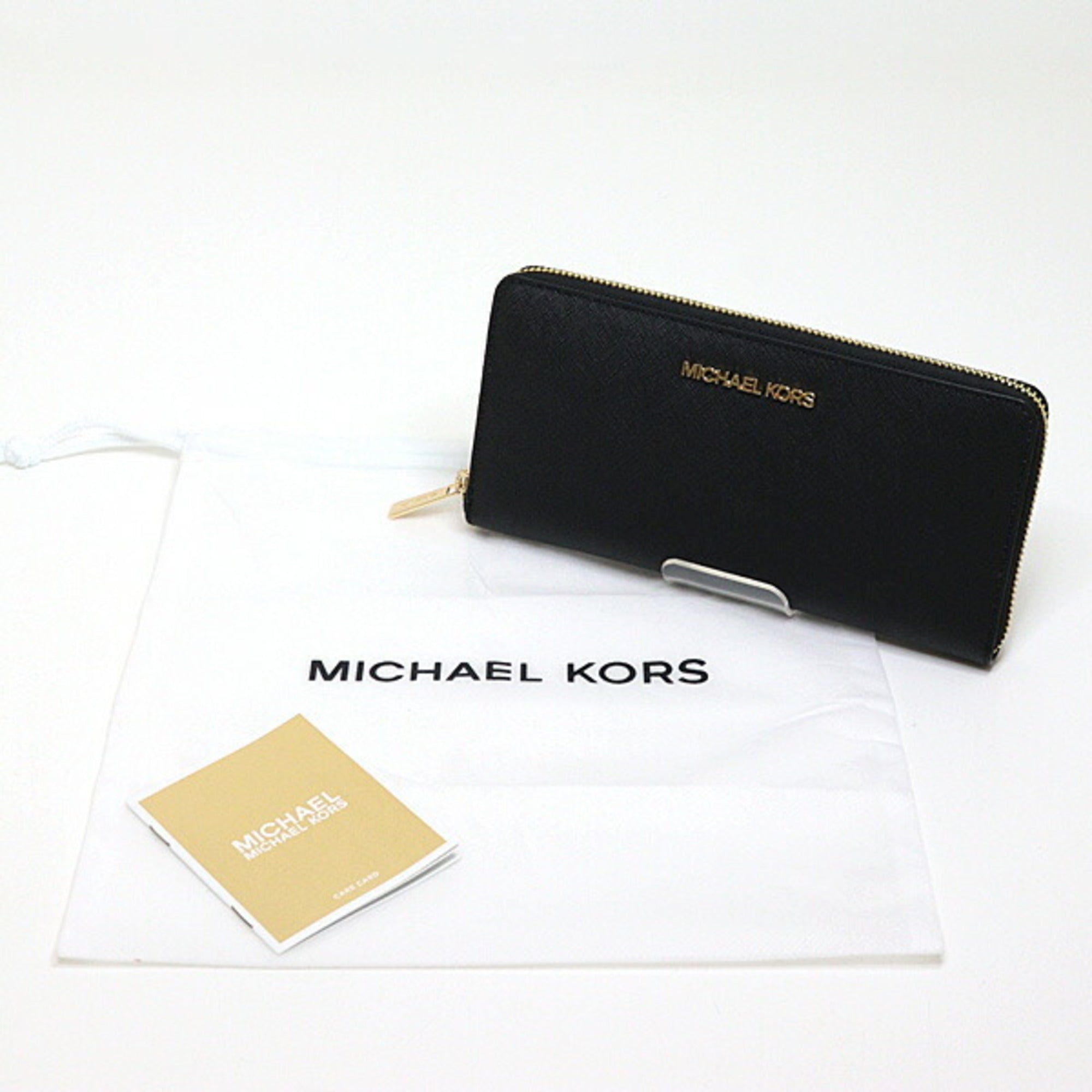 Michael Kors Black Leather Long Wallet (Bi-Fold) (Pre-Owned)