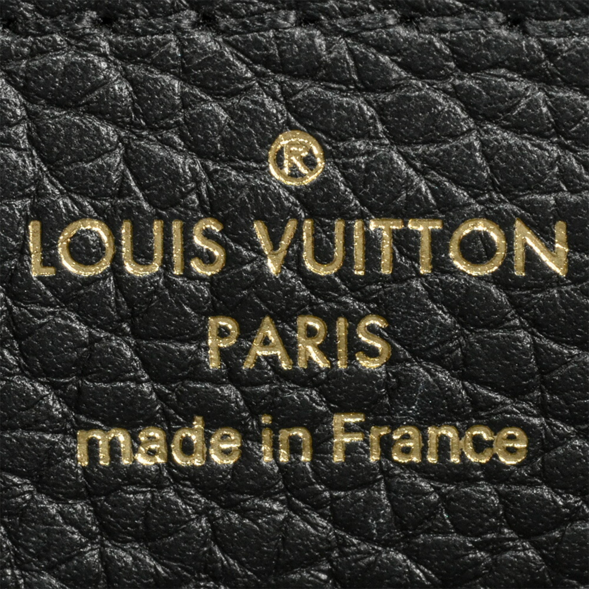 Louis Vuitton Black Leather Handbag (Pre-Owned)