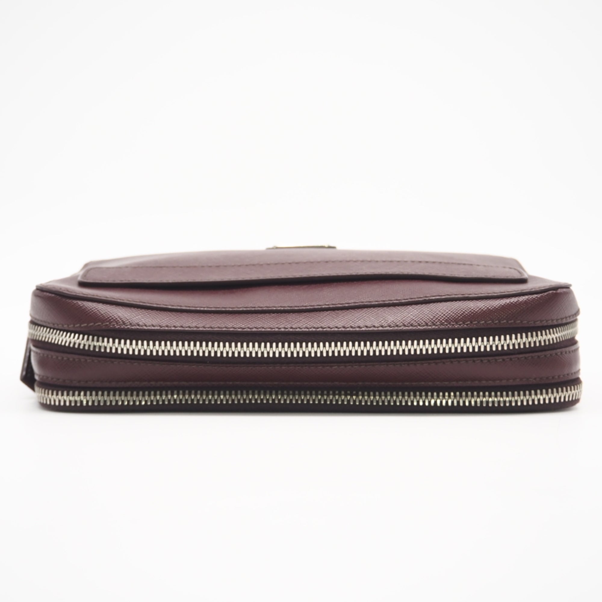 Prada Brown Leather Clutch Bag (Pre-Owned)
