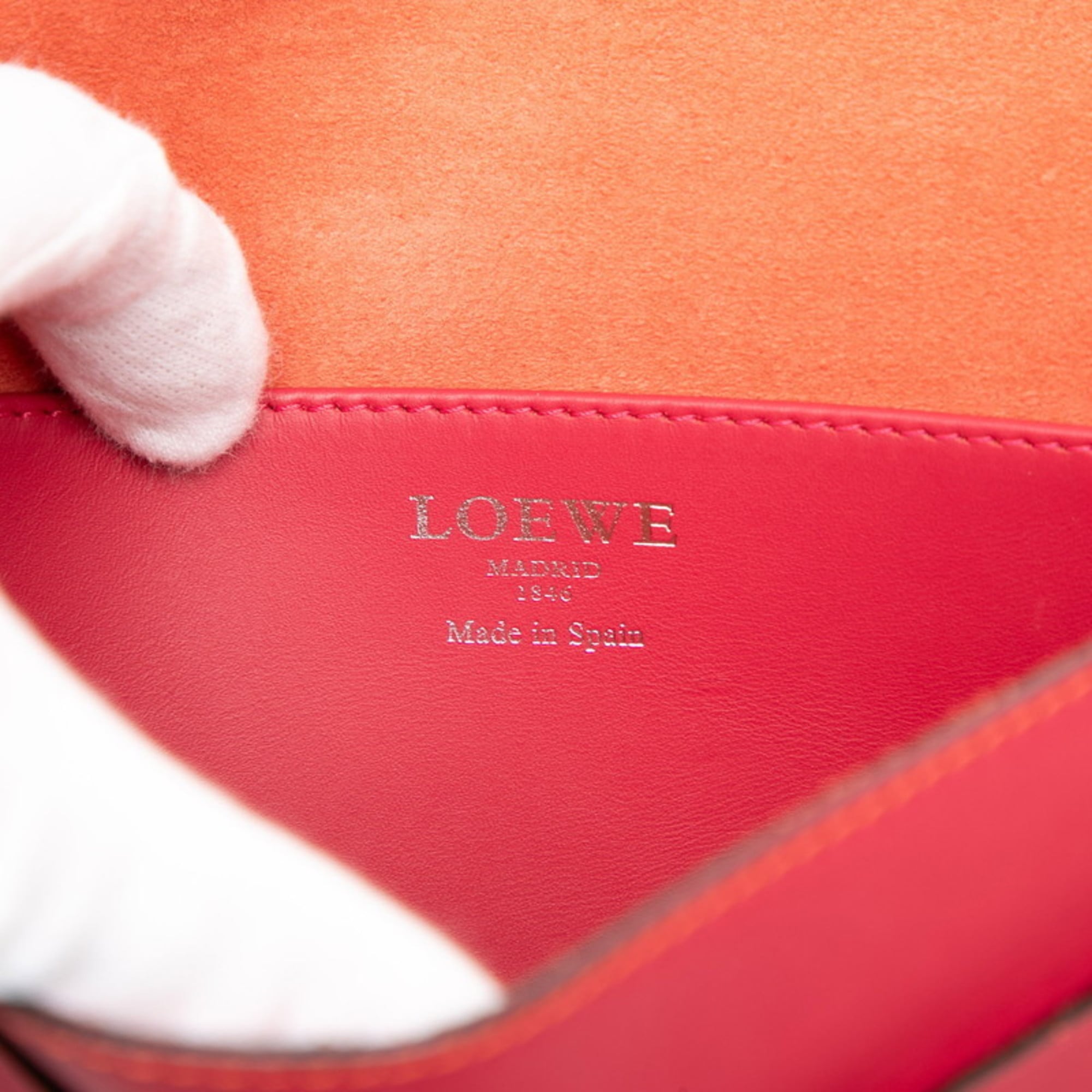 Loewe Pink Orange Leather Shoulder Bag (Pre-Owned)
