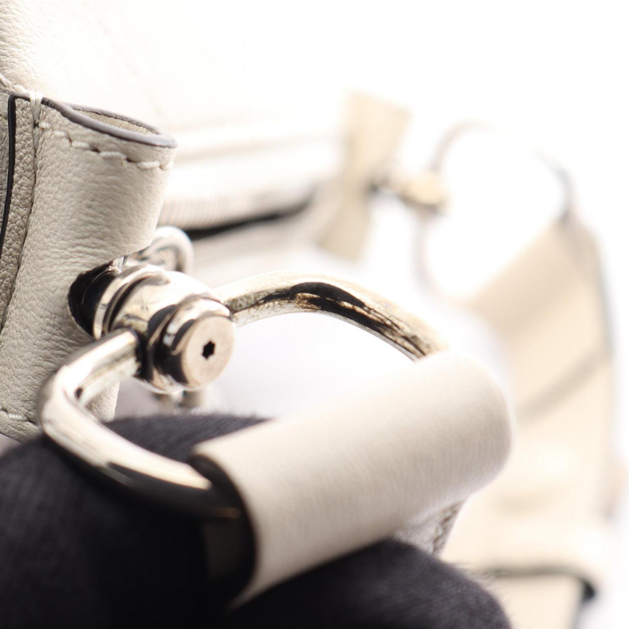 Gucci Ivory Leather Handbag Shoulder Bag (Pre-Owned)
