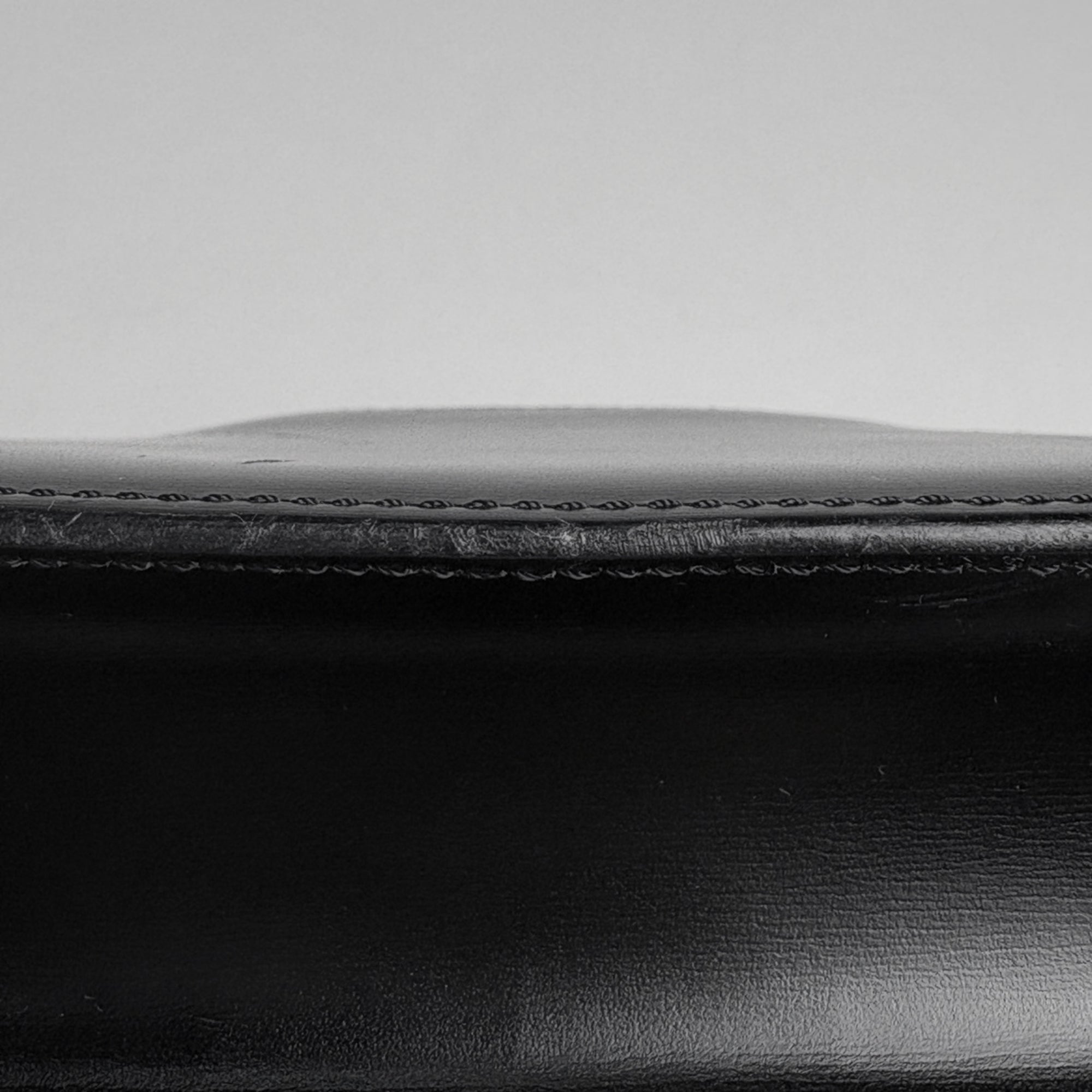 Bvlgari Bvlgari Bvlgari Black Leather Handbag Shoulder Bag (Pre-Owned)