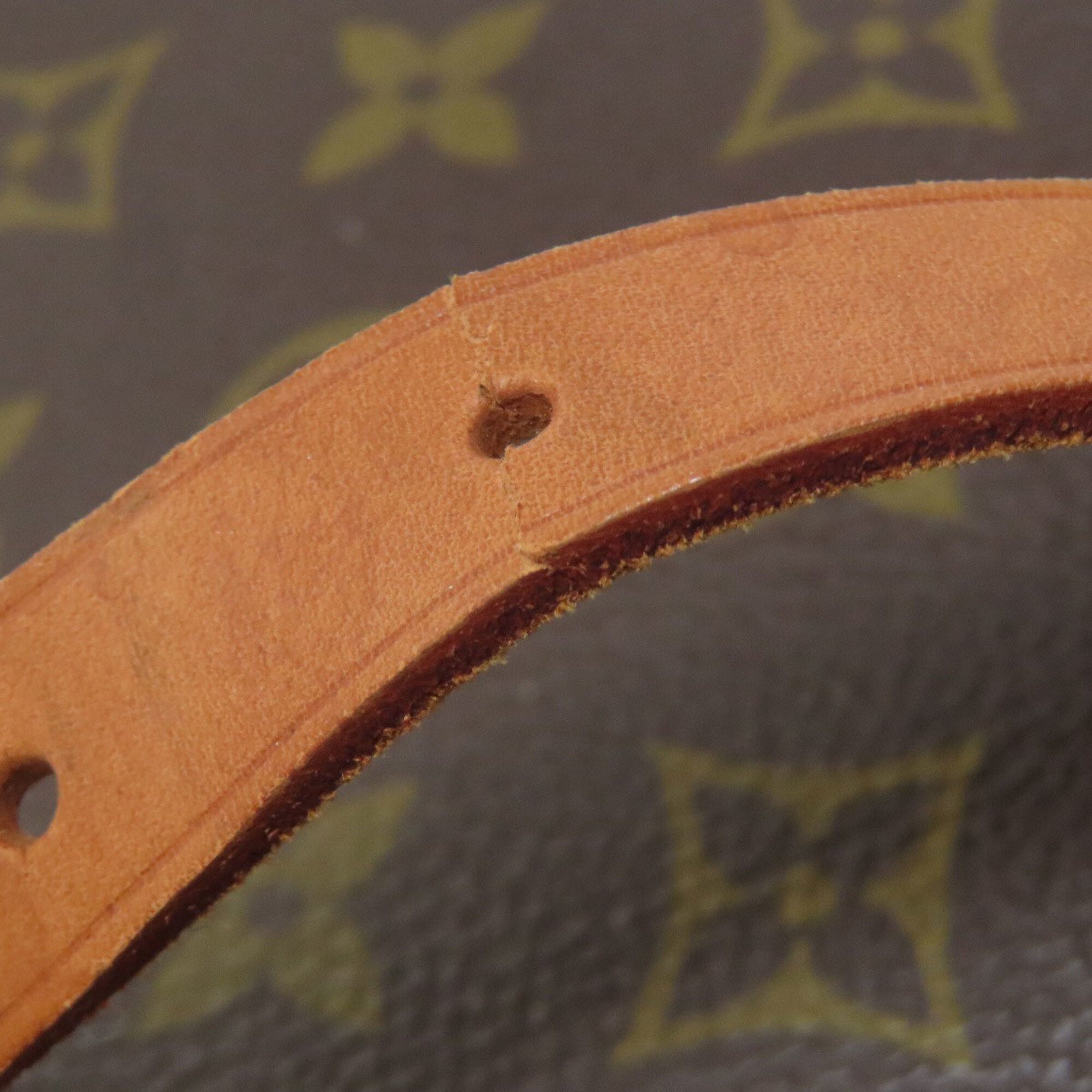 Louis Vuitton Brown Monogram Monogram Canvas Shoulder Bag (Pre-Owned)