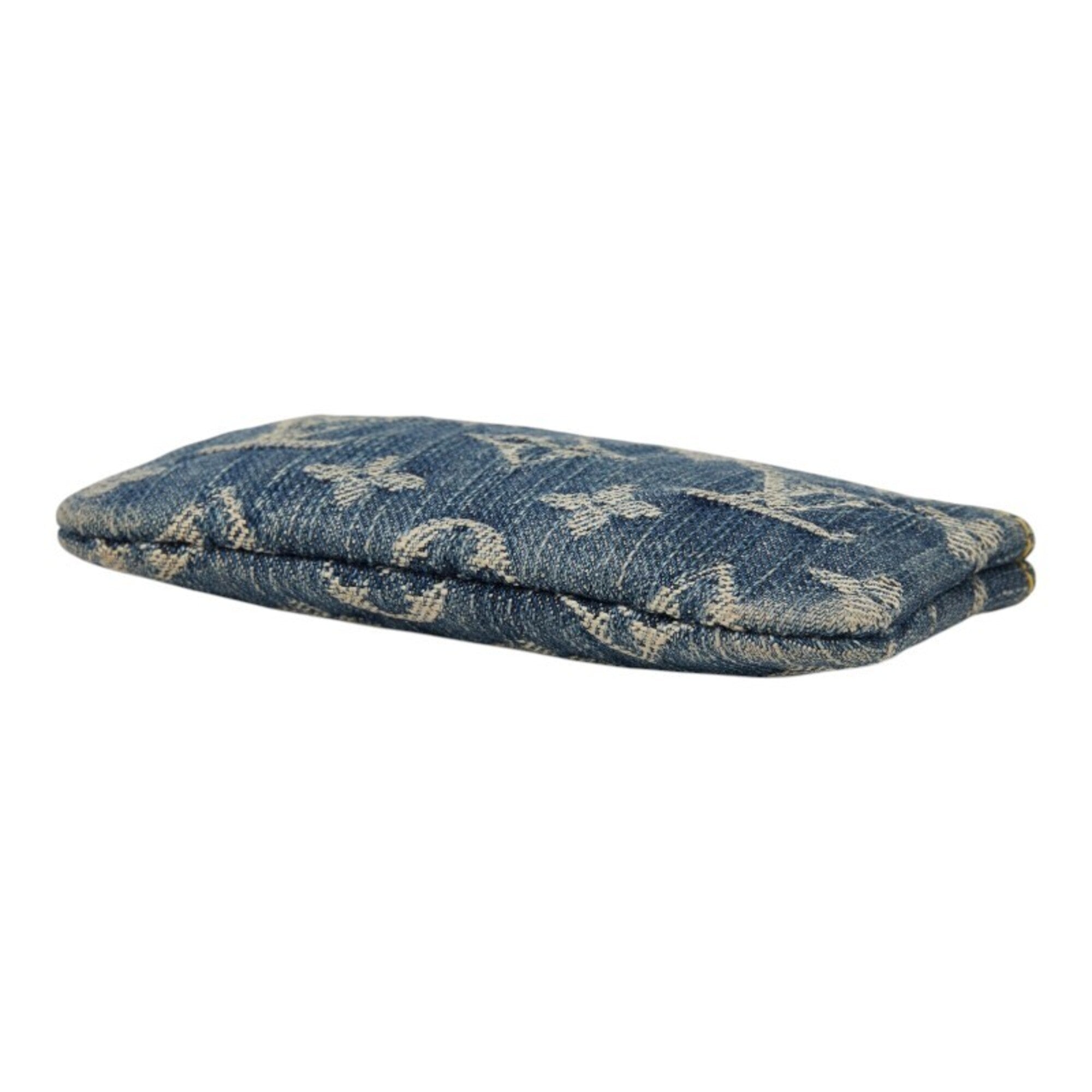 Louis Vuitton Blue Monogram Denim Pochette (Pre-Owned)