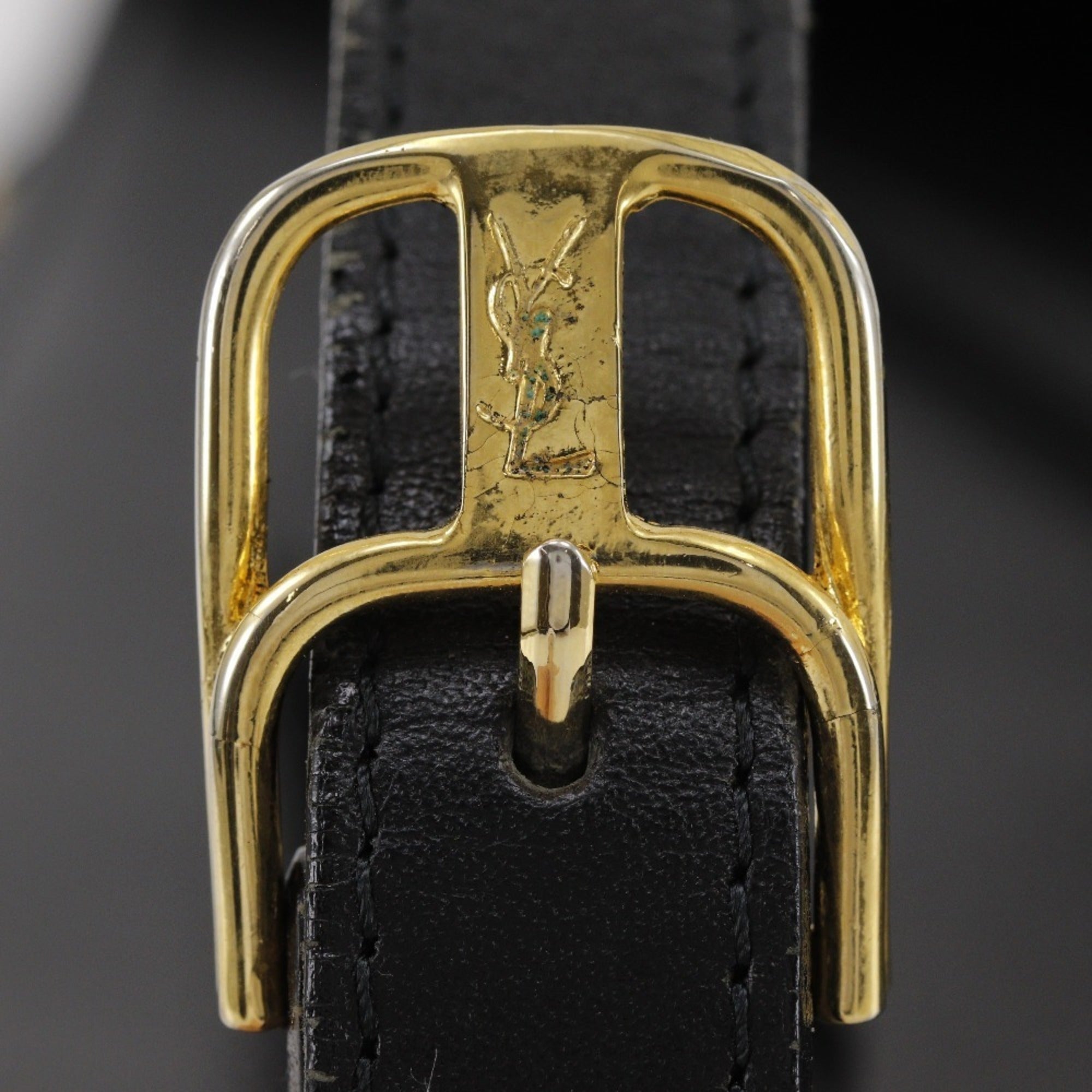 Yves Saint Laurent Black Leather Shoulder Bag (Pre-Owned)